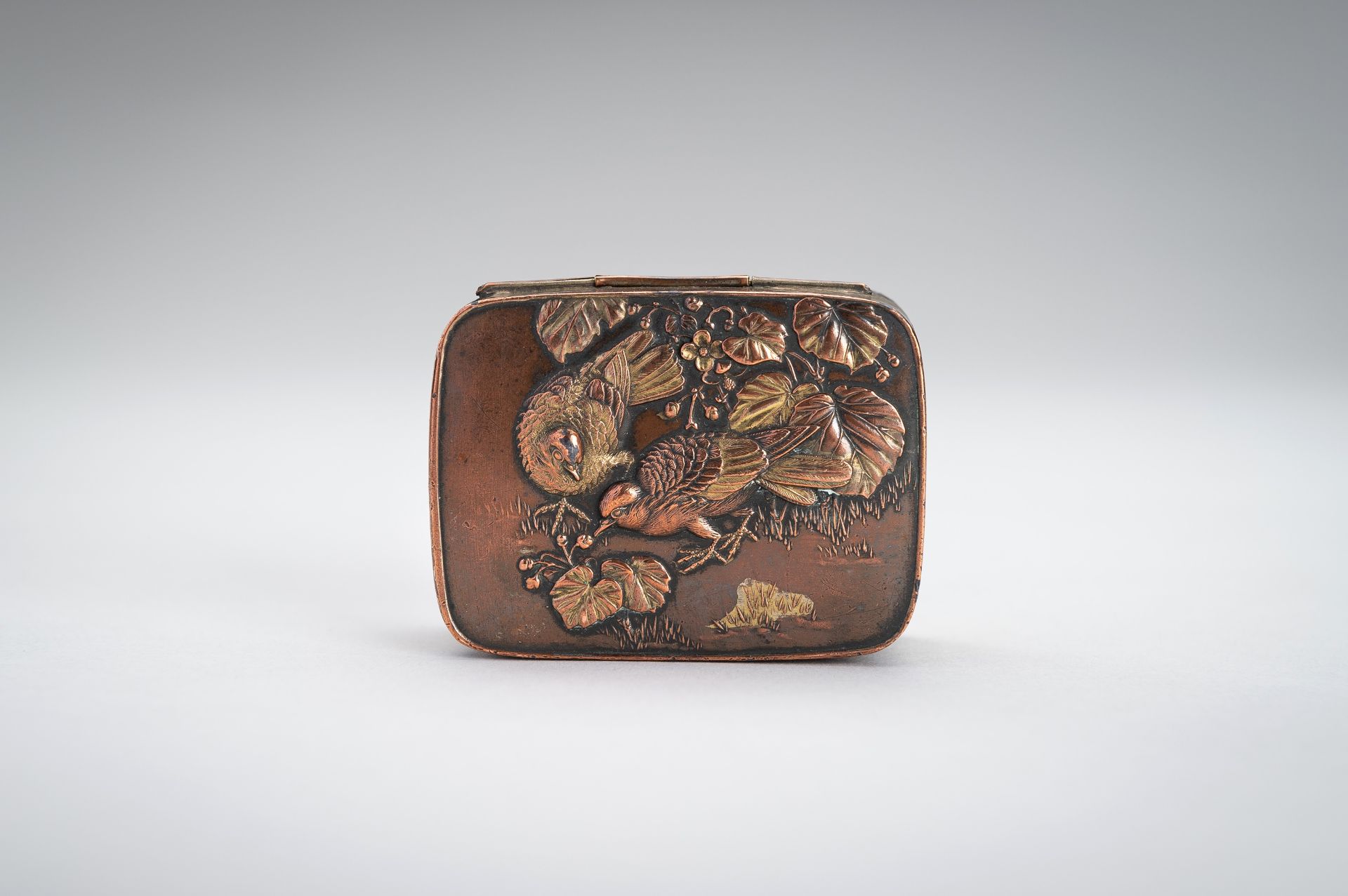 A LOT WITH FIVE SMALL METAL BOXES, MEIJI - Image 9 of 19