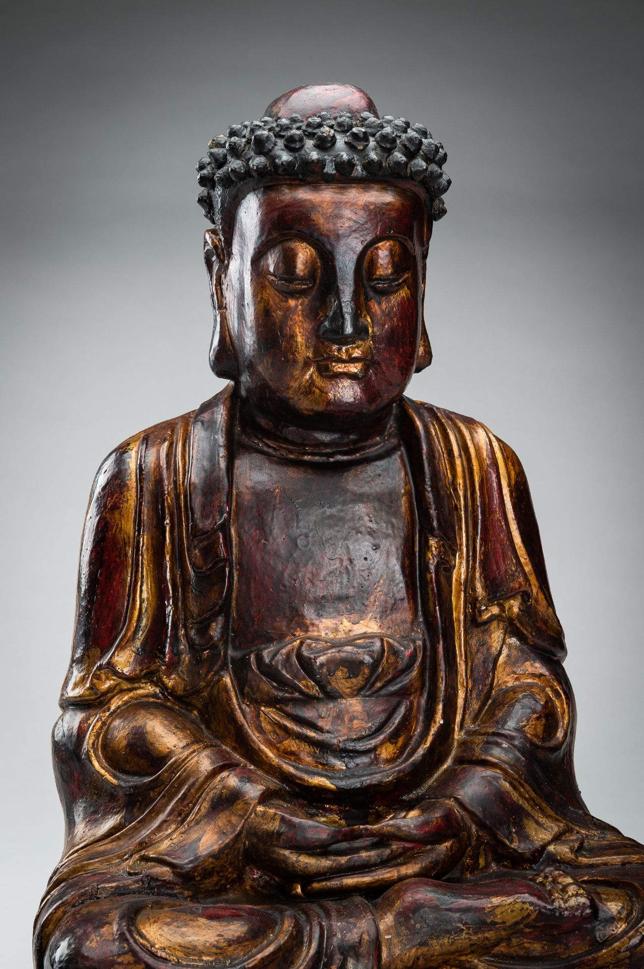 A POLYCHROME LACQUERED MING DYNASTY FIGURE OF BUDDHA - Image 3 of 13