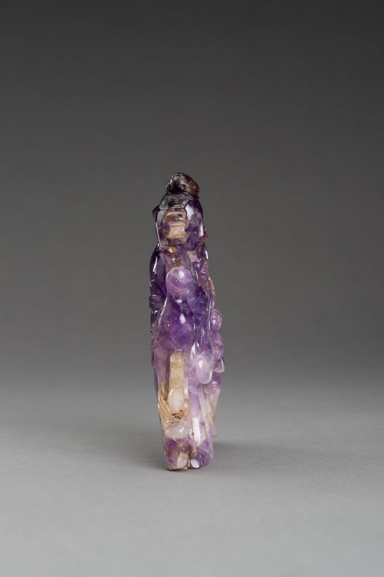 AN AMETHYST GROUP OF MAGU, 1900s - Image 7 of 11