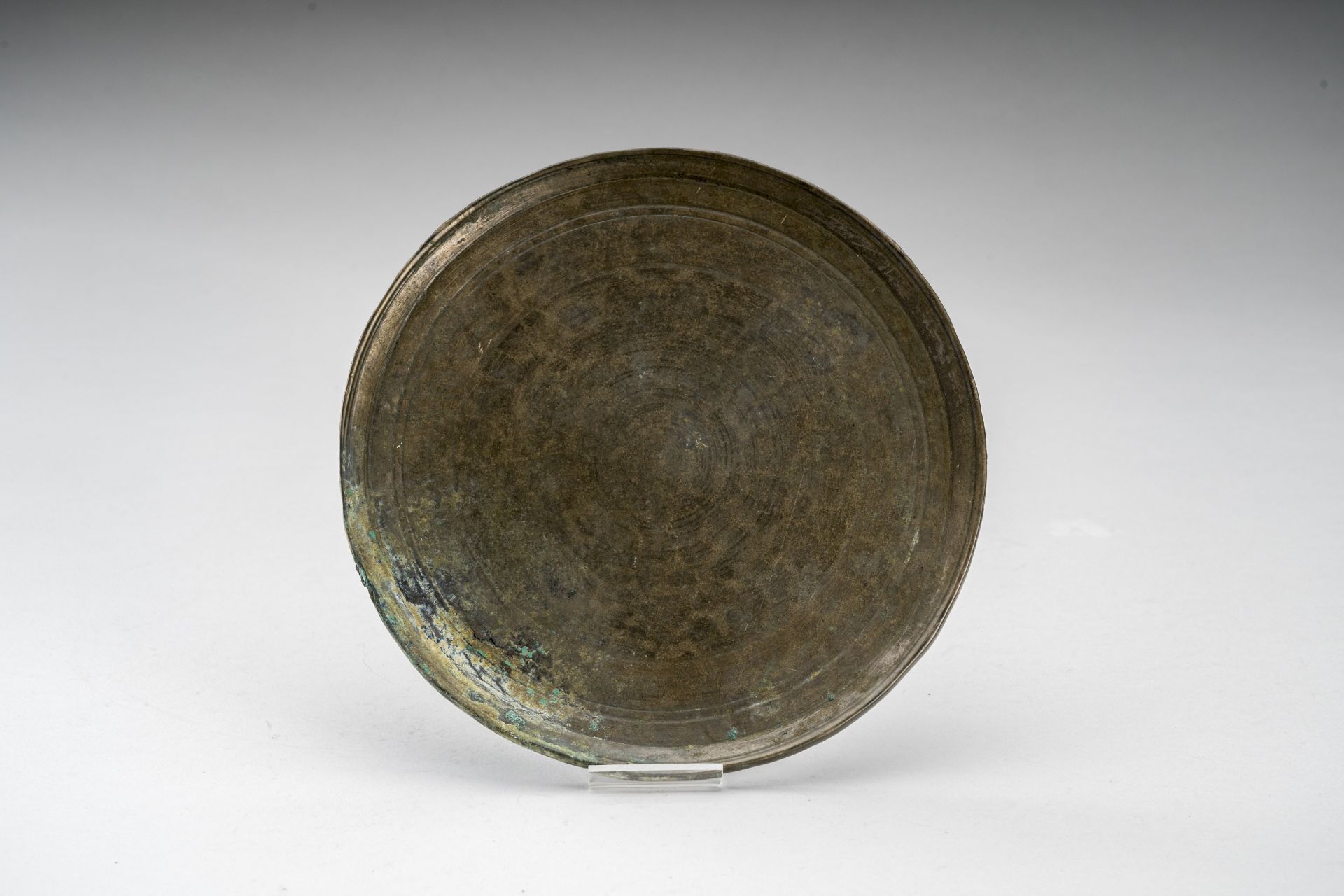 A BRONZE MIRROR, HAN DYNASTY