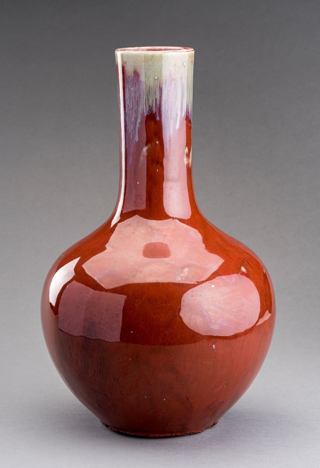 A FLAMBE GLAZED PORCELAIN VASE, TIANQIUPING, QING DYNASTY