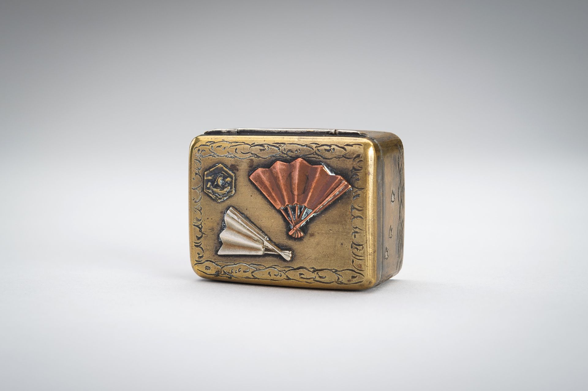 A LOT WITH FIVE SMALL METAL BOXES, MEIJI - Image 5 of 19