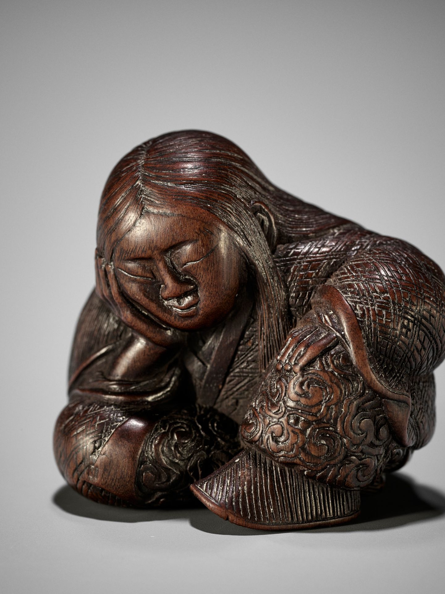 TADATOSHI: A SUPERB NAGOYA SCHOOL WOOD NETSUKE OF A SEATED SLEEPING SHOJO - Image 4 of 13