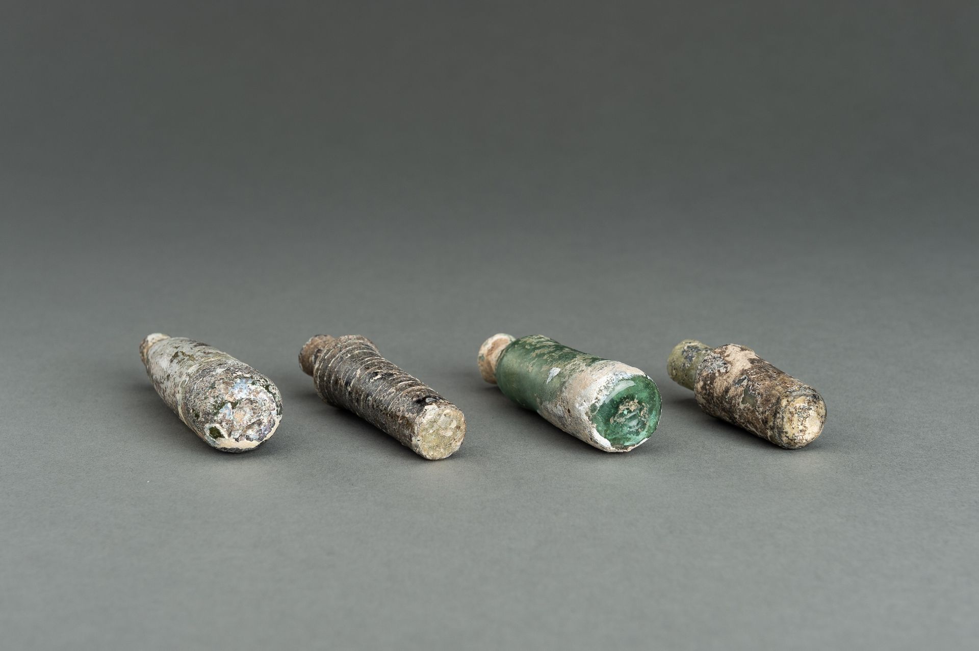A GROUP OF FOUR FINE ROMAN MINIATURE GLASS BOTTLES - Image 13 of 13