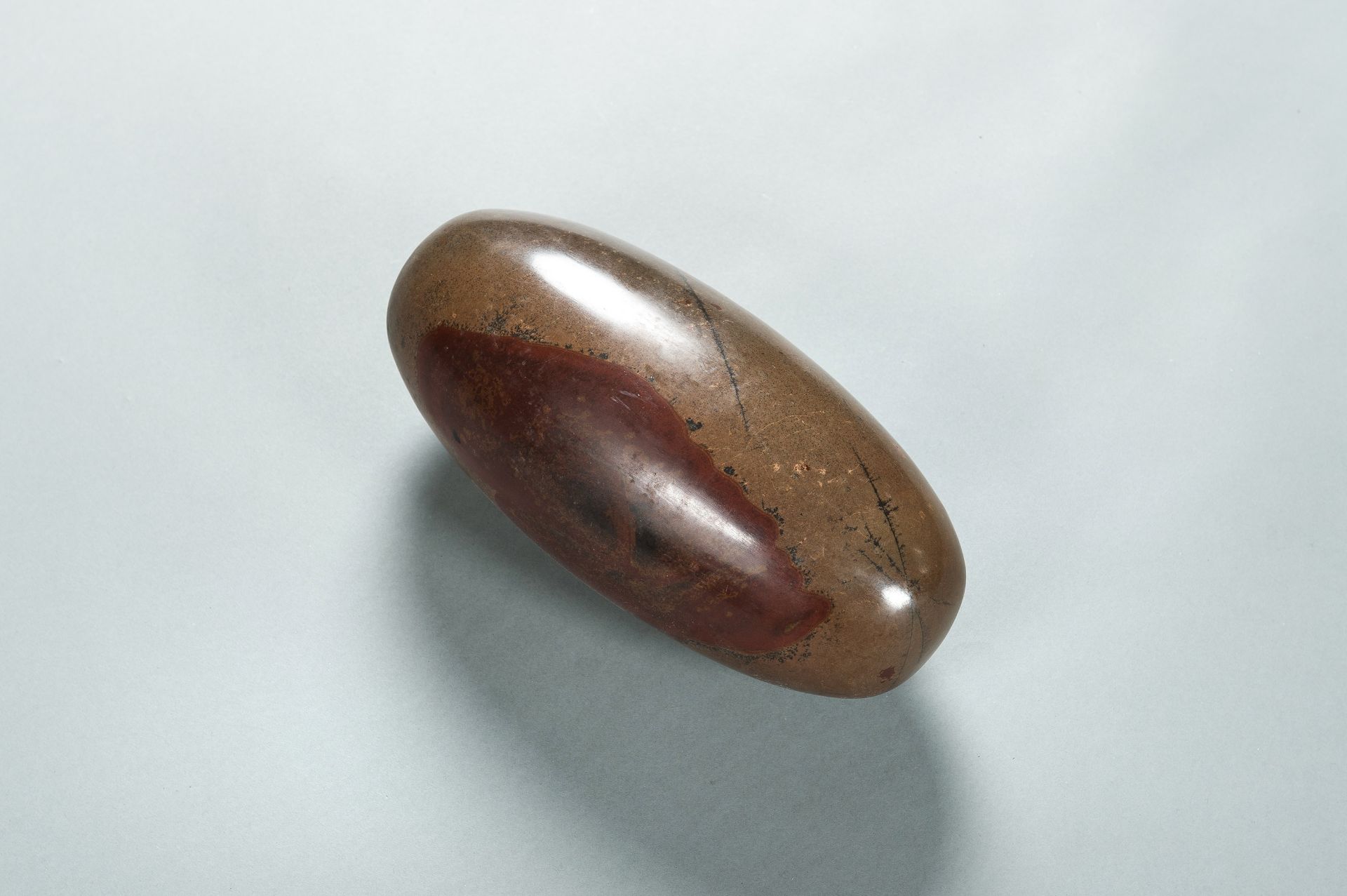 A SUPERB INDIAN STONE LINGAM, BRAHMANDA - Image 2 of 18