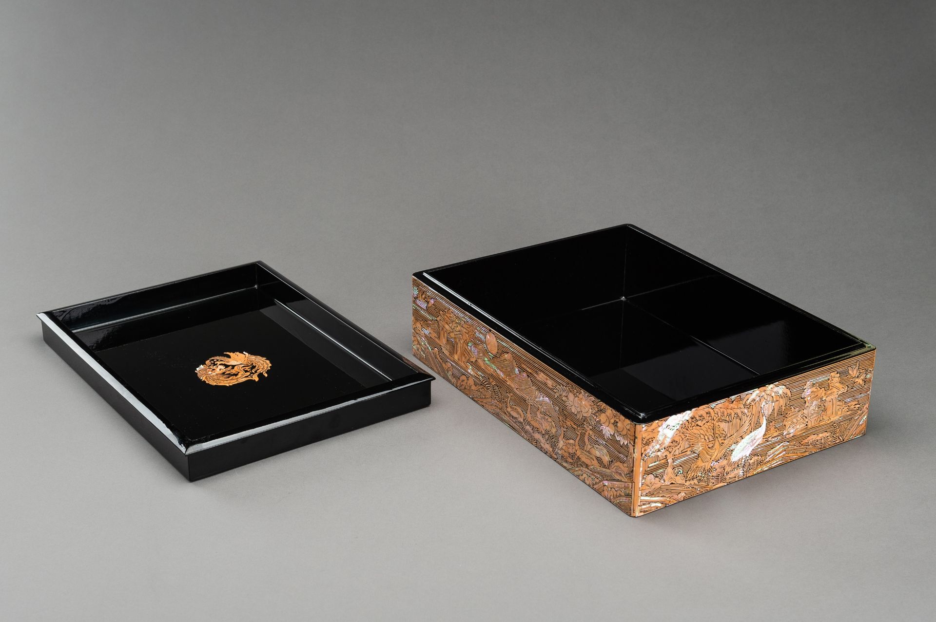 A MOTHER-OF-PEARL INLAID WOOD BOX AND COVER - Image 9 of 16