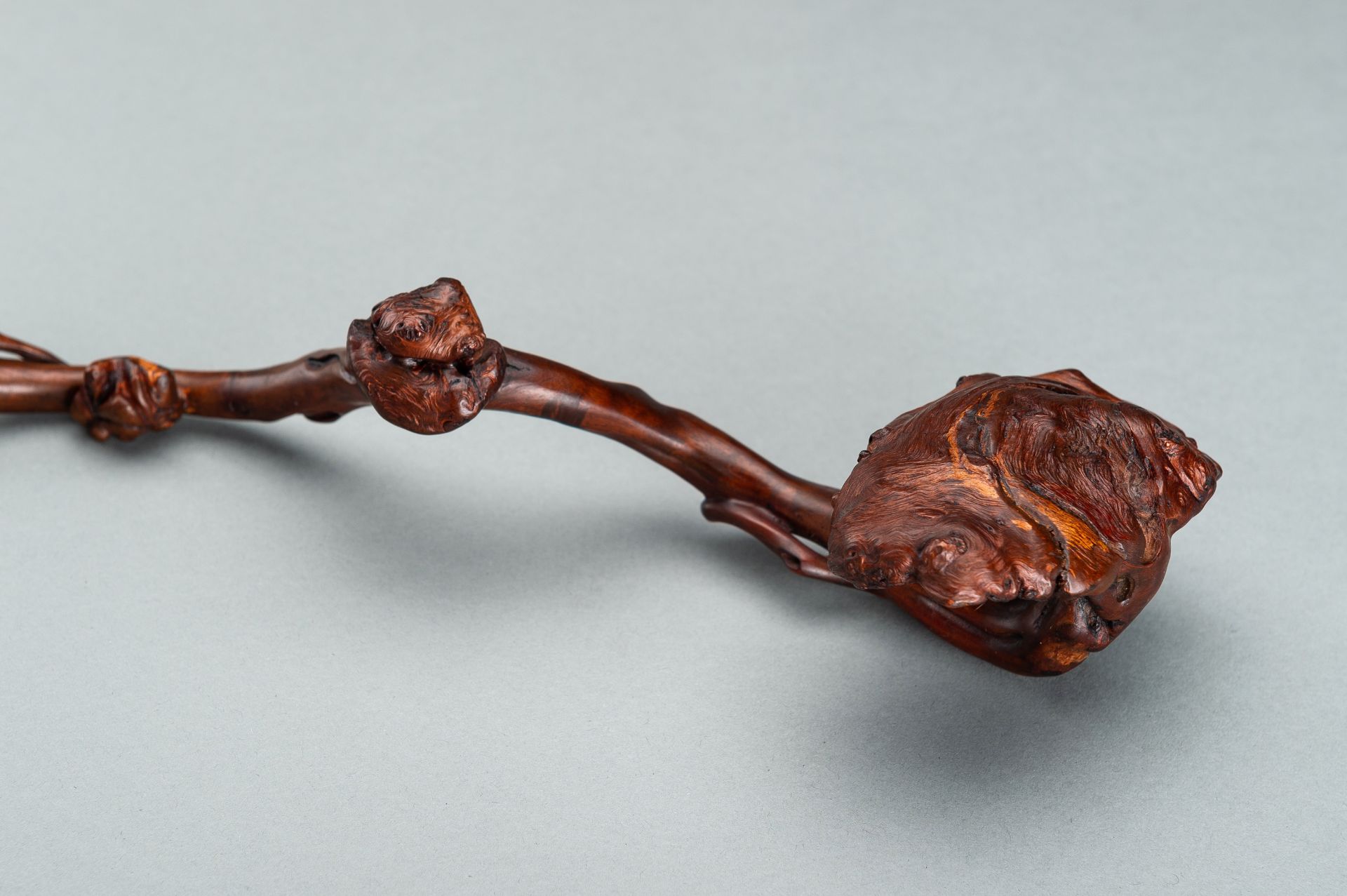 A ROOTWOOD RUYI SCEPTER, 1900s - Image 6 of 12