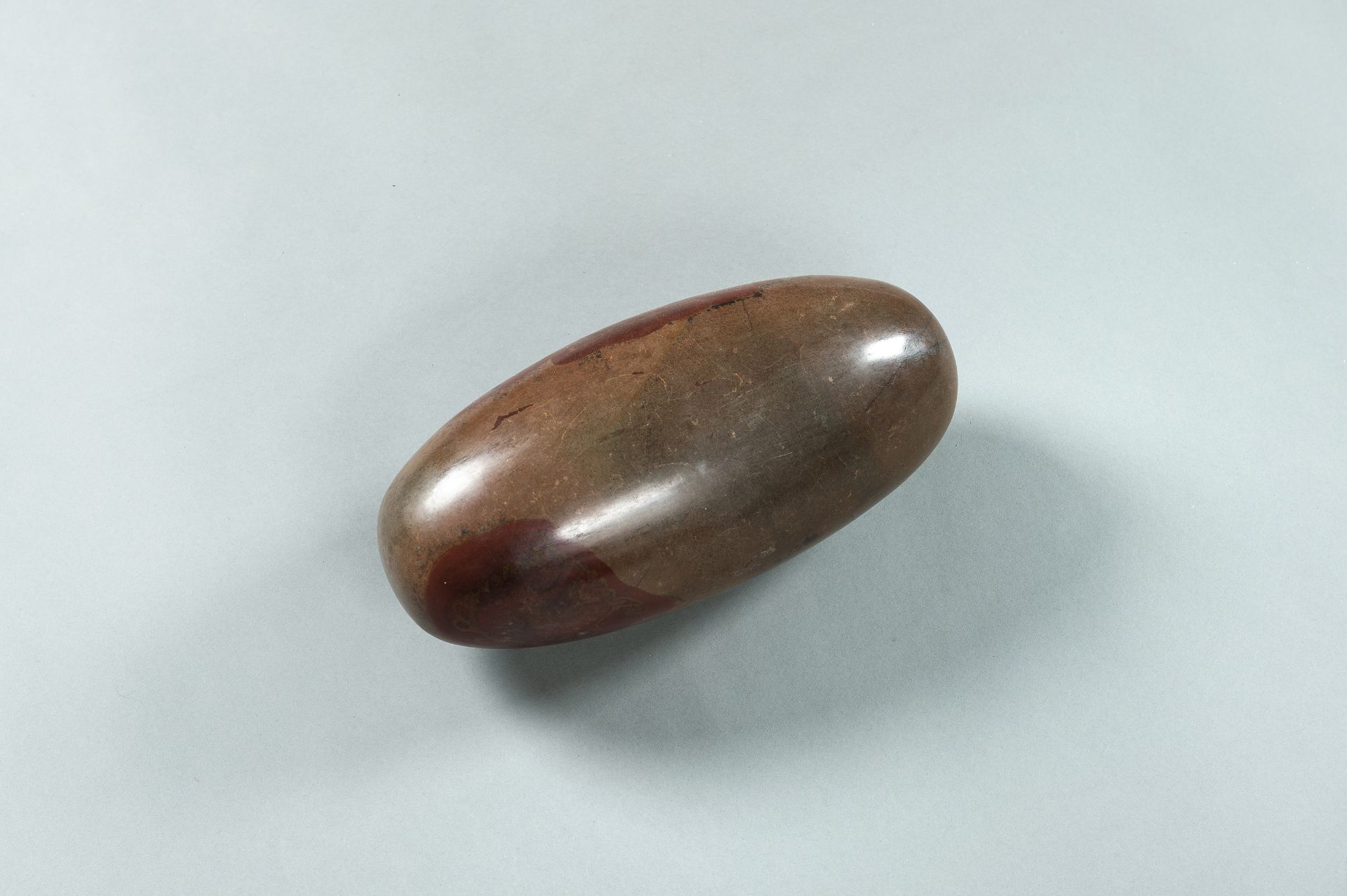 A SUPERB INDIAN STONE LINGAM, BRAHMANDA - Image 15 of 18