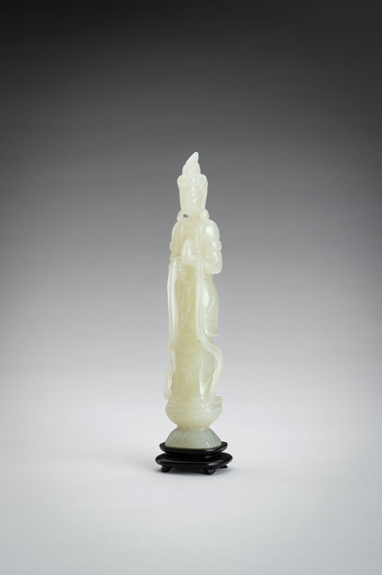 A PALE CELADON JADE CARVING OF A GUANYIN, 1900s - Image 6 of 11