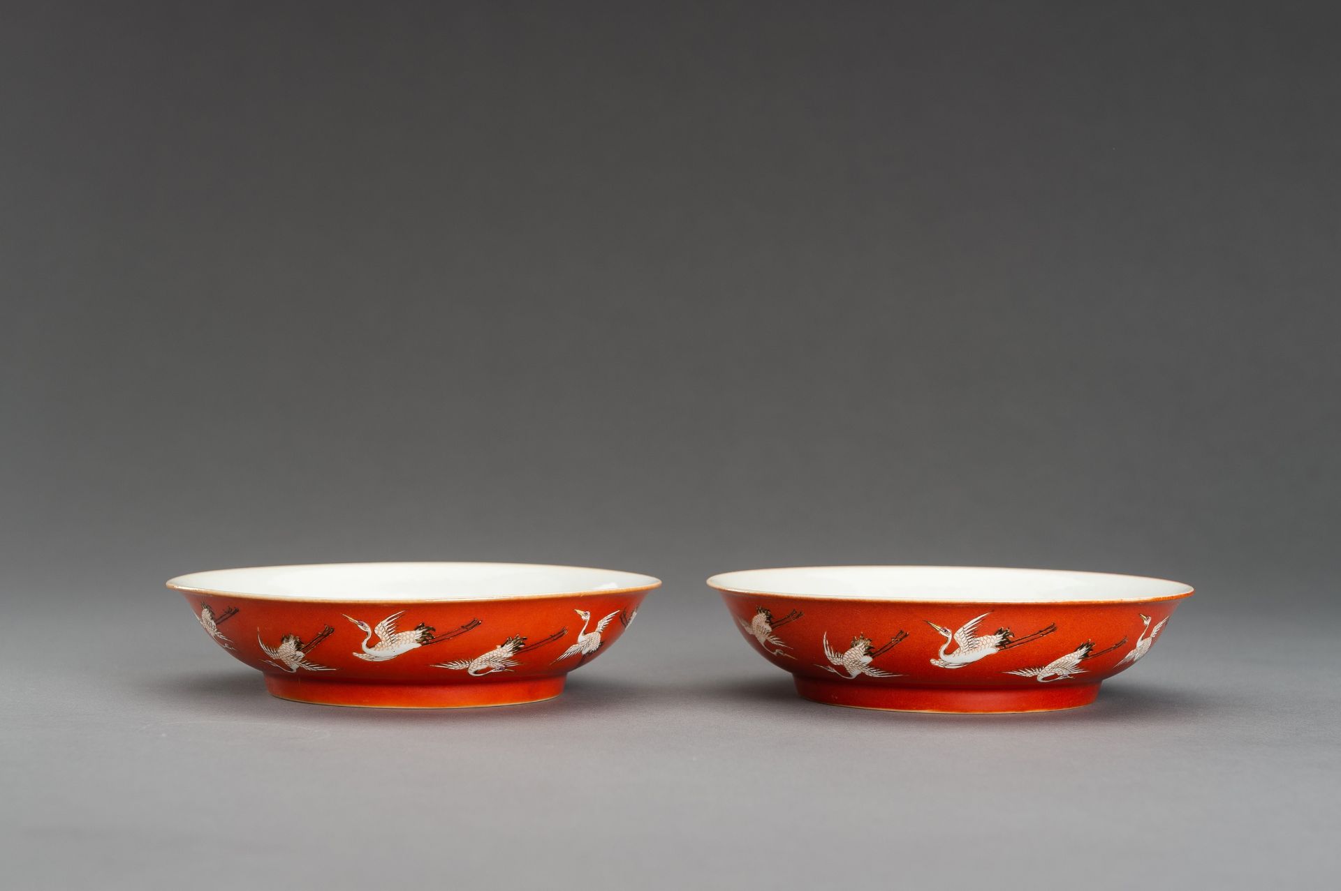 A PAIR OF RED GROUND 'BATS AND CRANES' SAUCER DISHES, GUANGXU MARK AND PROBABLY OF THE PERIOD - Image 12 of 13