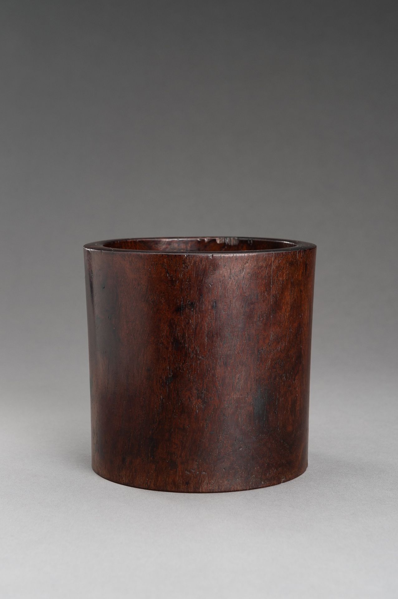 A FINE WOODEN BRUSHPOT, BITONG, QING - Image 5 of 9