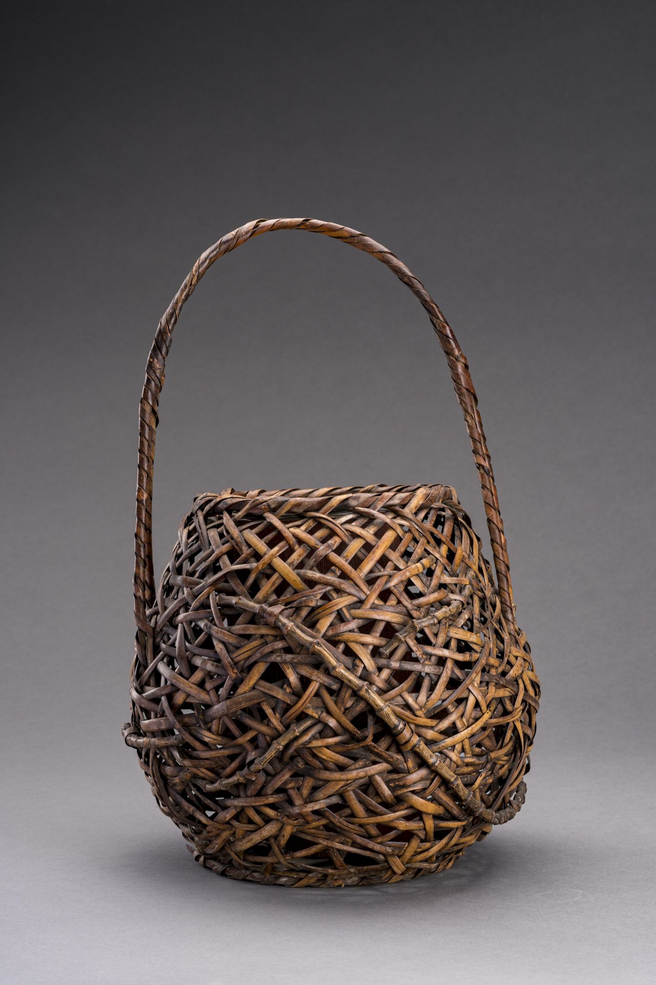 A HANAKAGO, 'IKEBANA' BAMBOO BASKET FOR FLOWER ARRANGEMENTS - Bild 3 aus 7