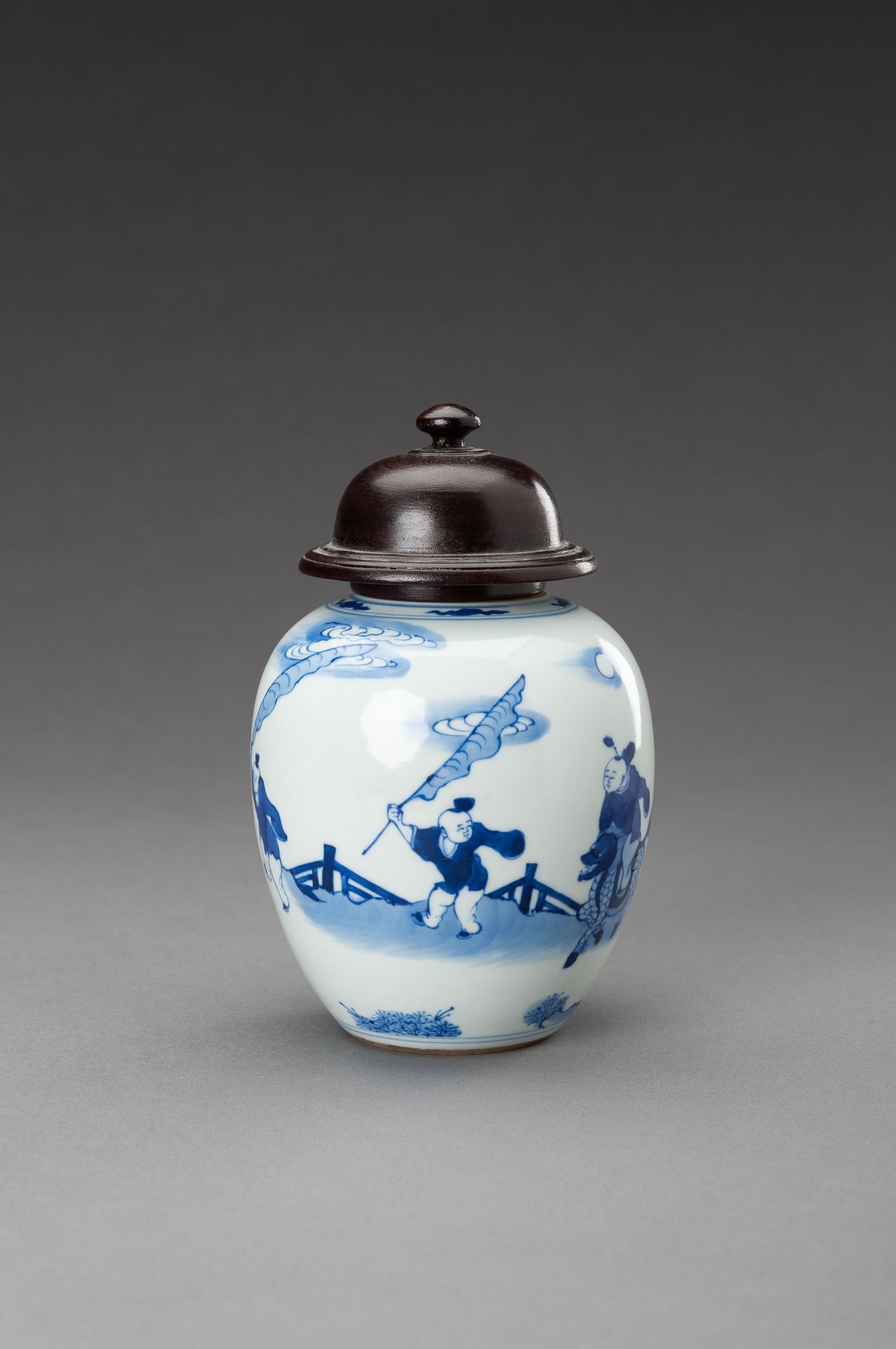 A BLUE AND WHITE 'WARRIOR RIDING A QILIN' PORCELAIN GINGER JAR, 1930s - Image 8 of 14