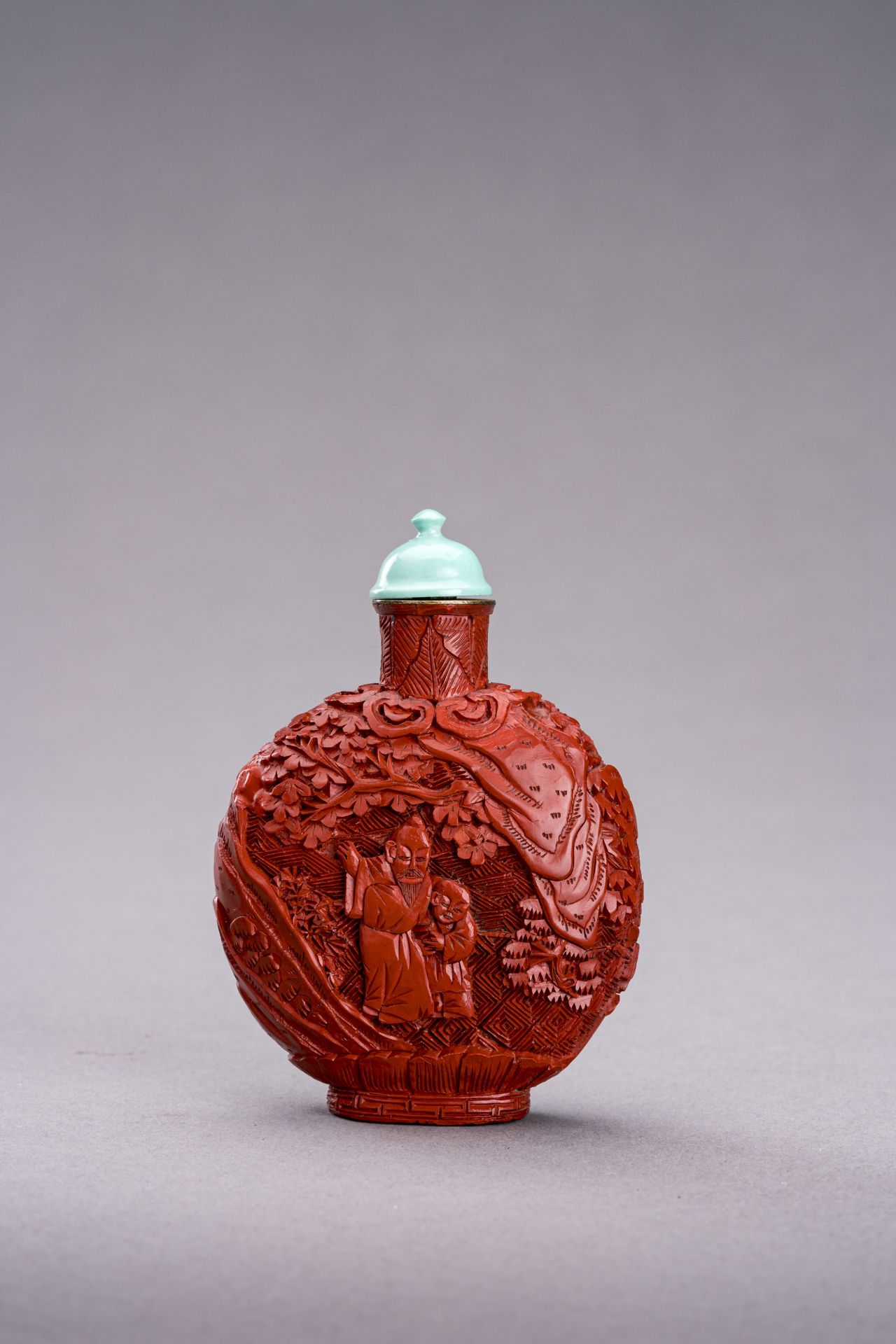 A CINNABAR LACQUER SNUFF BOTTLE, QING DYNASTY - Image 2 of 6