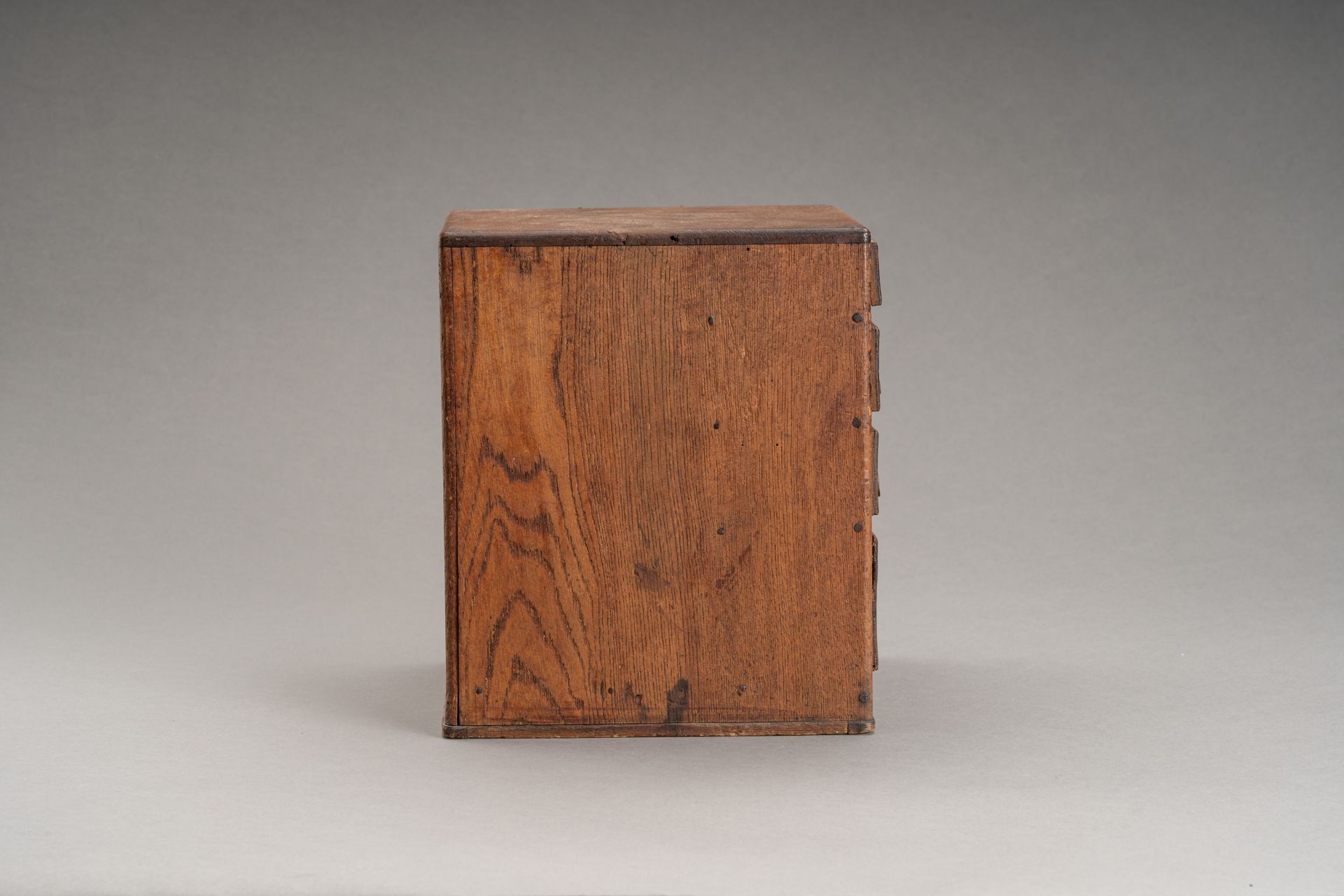 A GROUP OF THREE JAPANESE MINIATURE WOOD CABINETS, MEIJI - Image 20 of 20