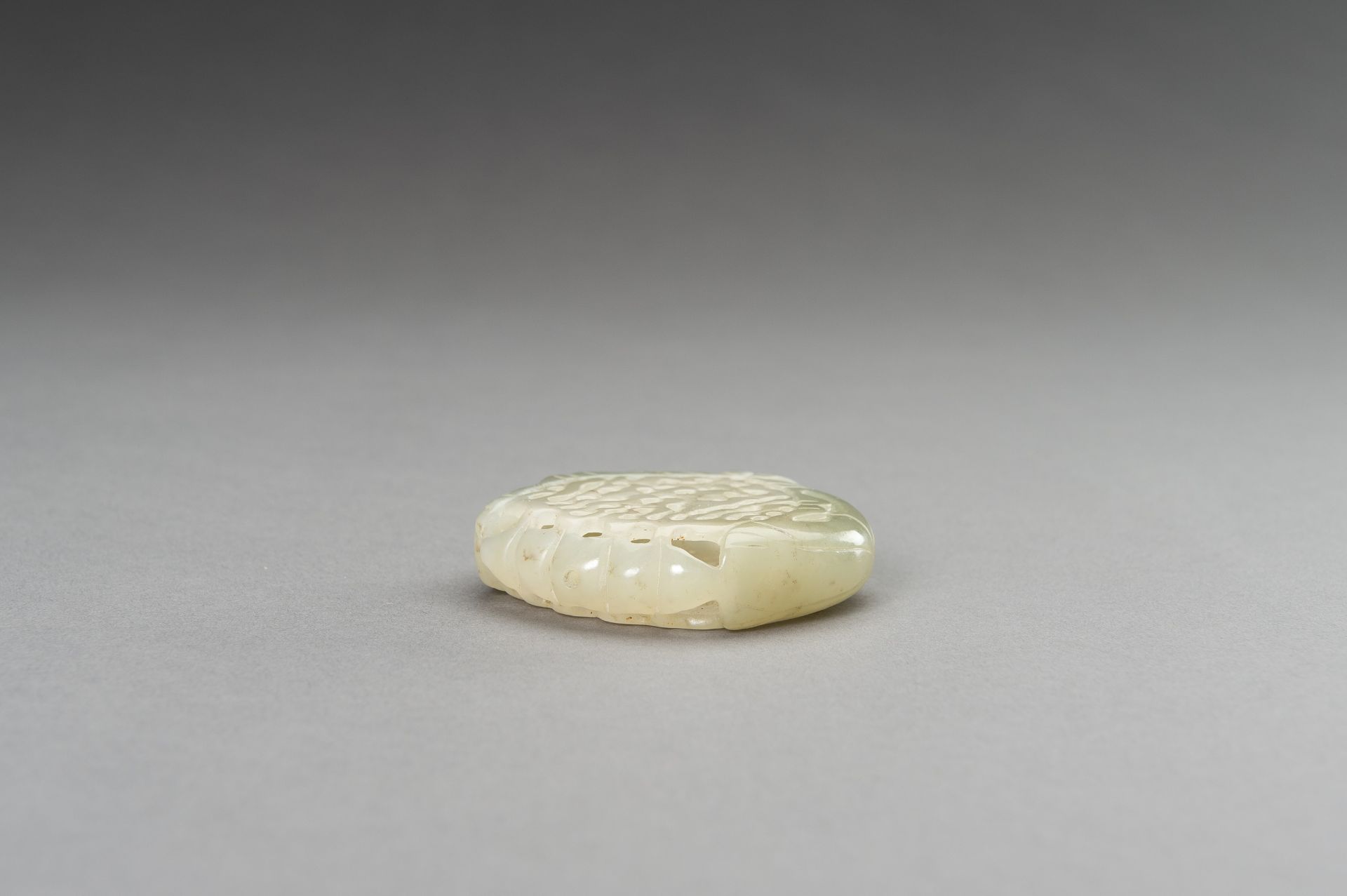 A RETICULATED PALE CELADON JADE PARFUMIER, REPUBLIC PERIOD - Bild 10 aus 10