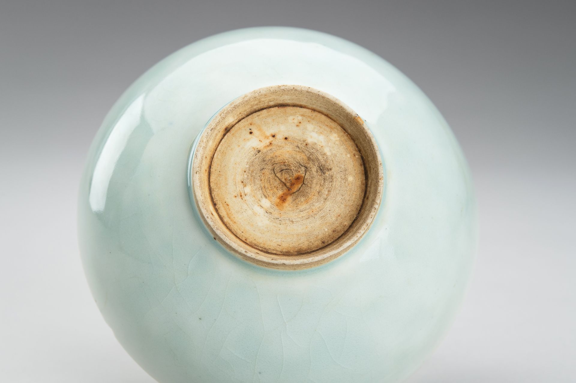 A SONG STYLE QINGBAI GLAZED PORCLEAIN BOWL - Image 12 of 12