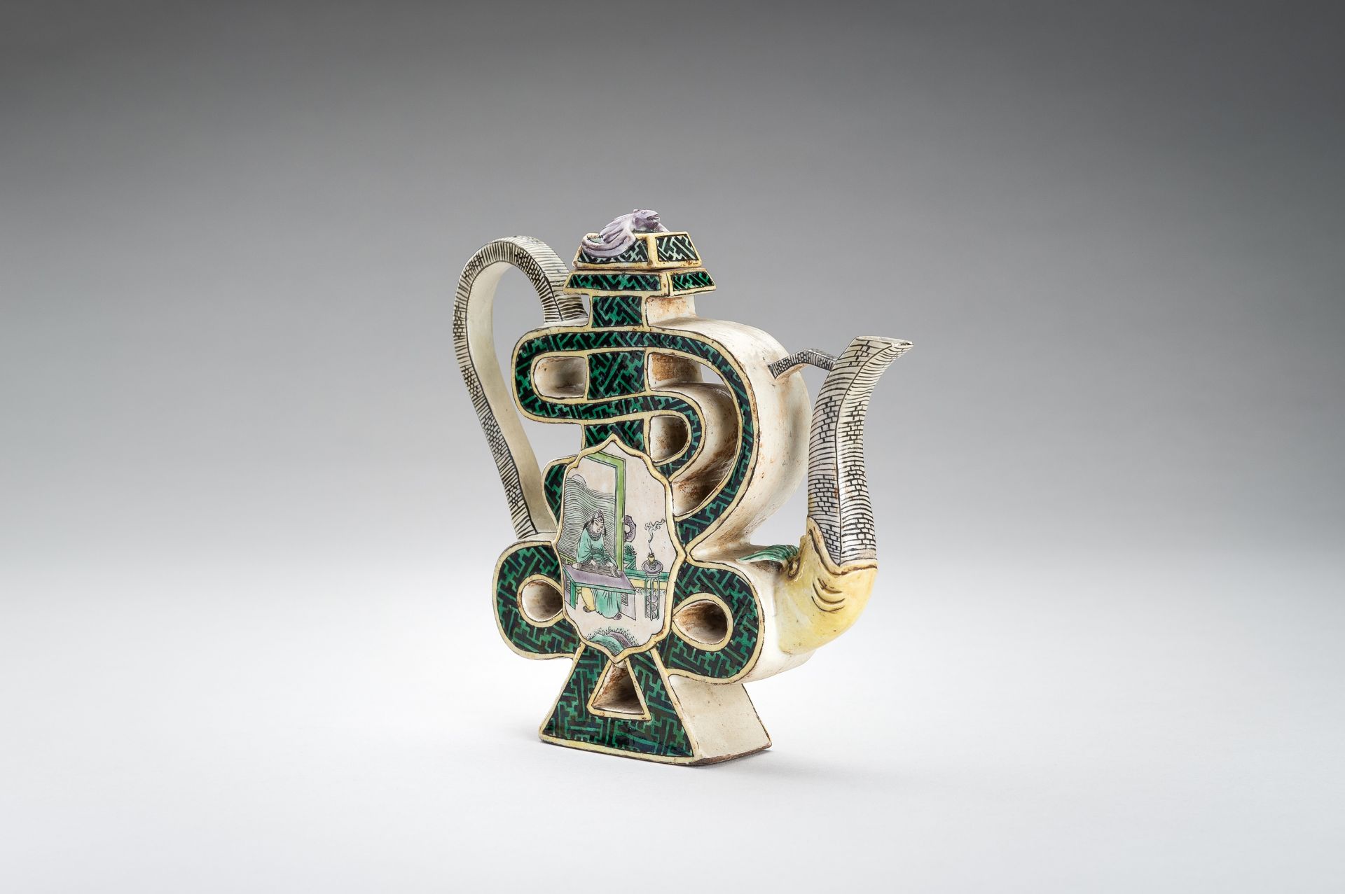 A FAMILLE VERTE PORCELAIN PUZZLE TEAPOT, c. 1900s - Image 9 of 13