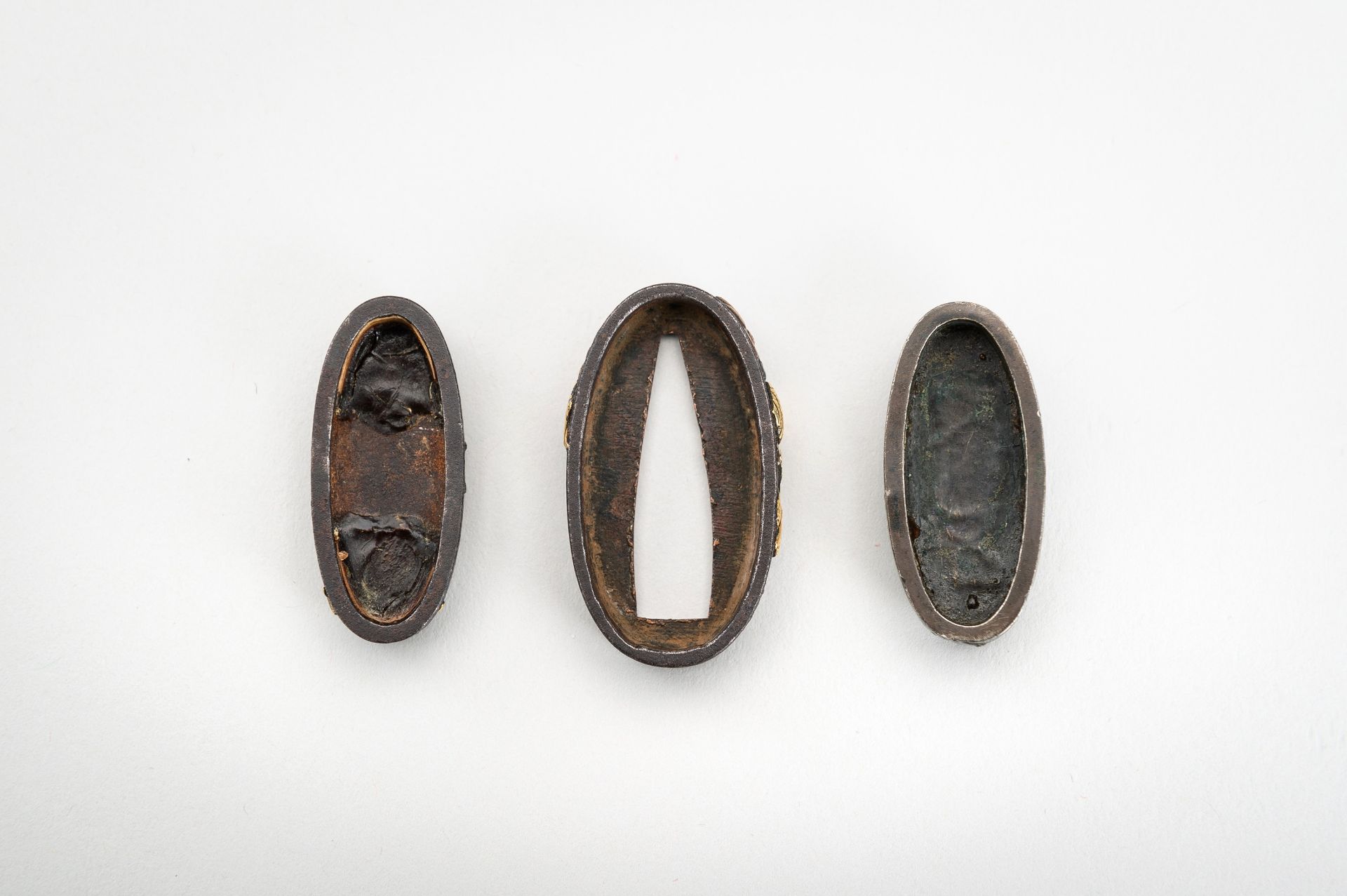 A GROUP OF TWO KASHIRA AND ONE FUCHI, 19th CENTURY - Image 8 of 8