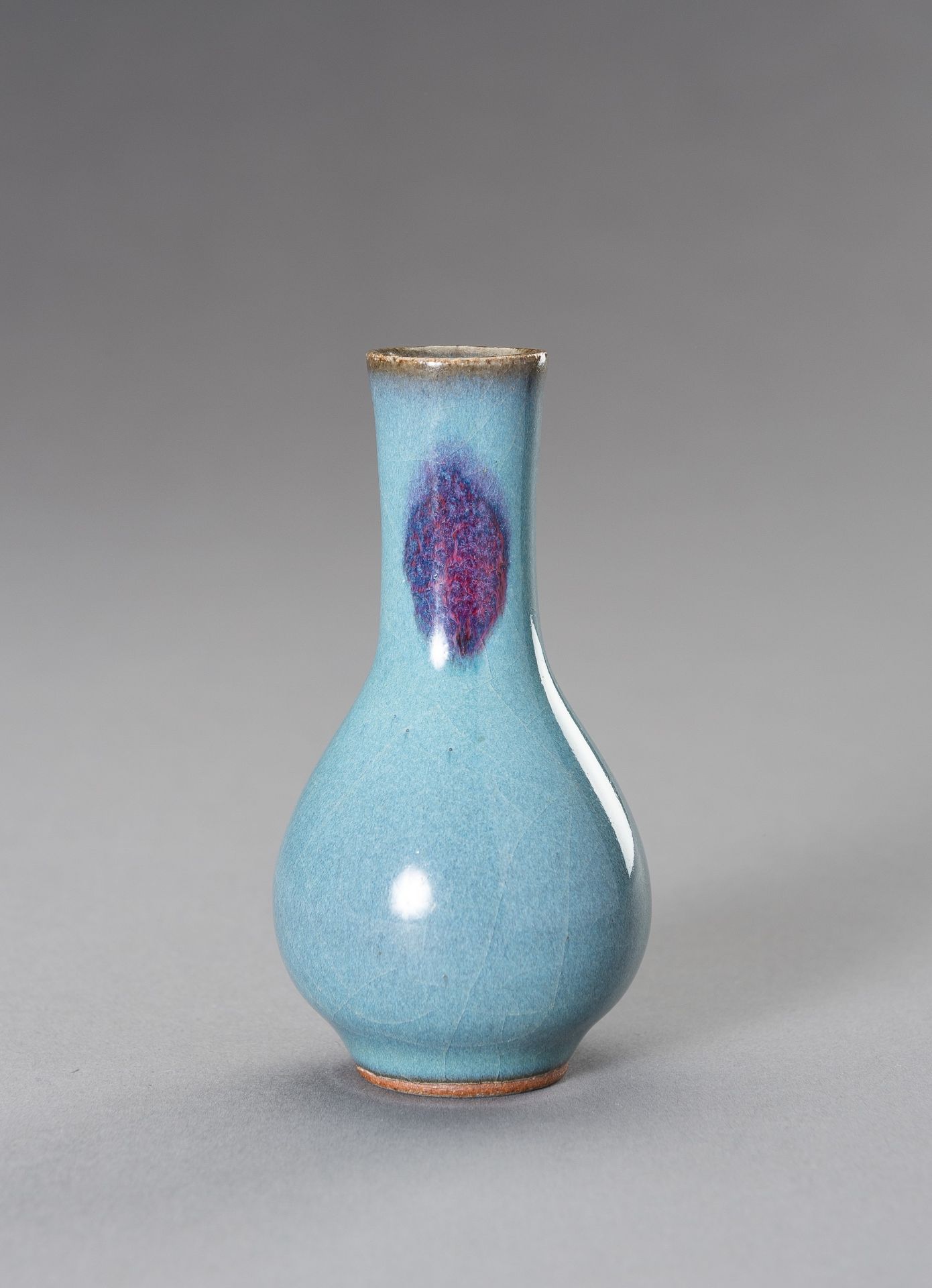 A MINIATURE JUN PURPLE-SPLASHED PORCELAIN BOTTLE VASE, REPUBLIC PERIOD