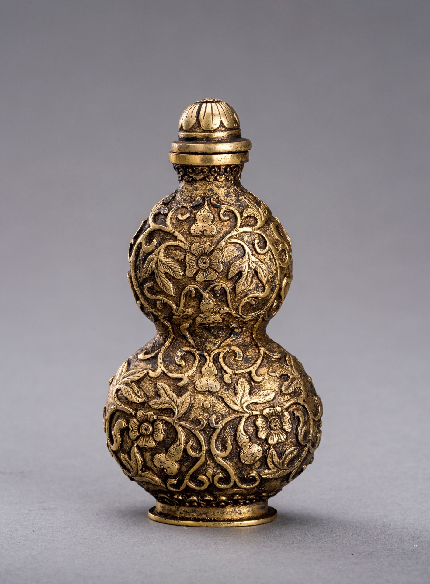 A DOUBLE-GOURD BRONZE SNUFF BOTTLE, REPUBLIC PERIOD