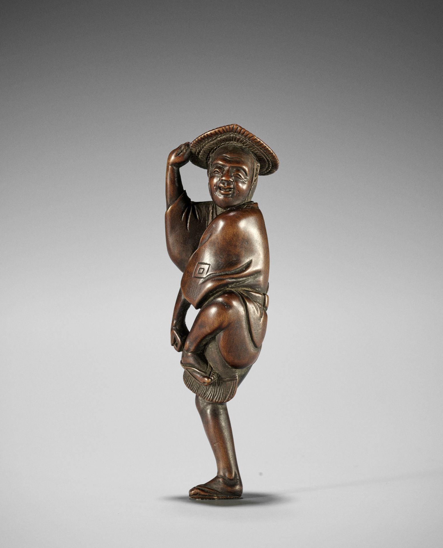 TOMOCHIKA: A SUPERB AND RARE WOOD NETSUKE OF A SPARROW DANCER (SUZUME ODORI) - Image 2 of 15