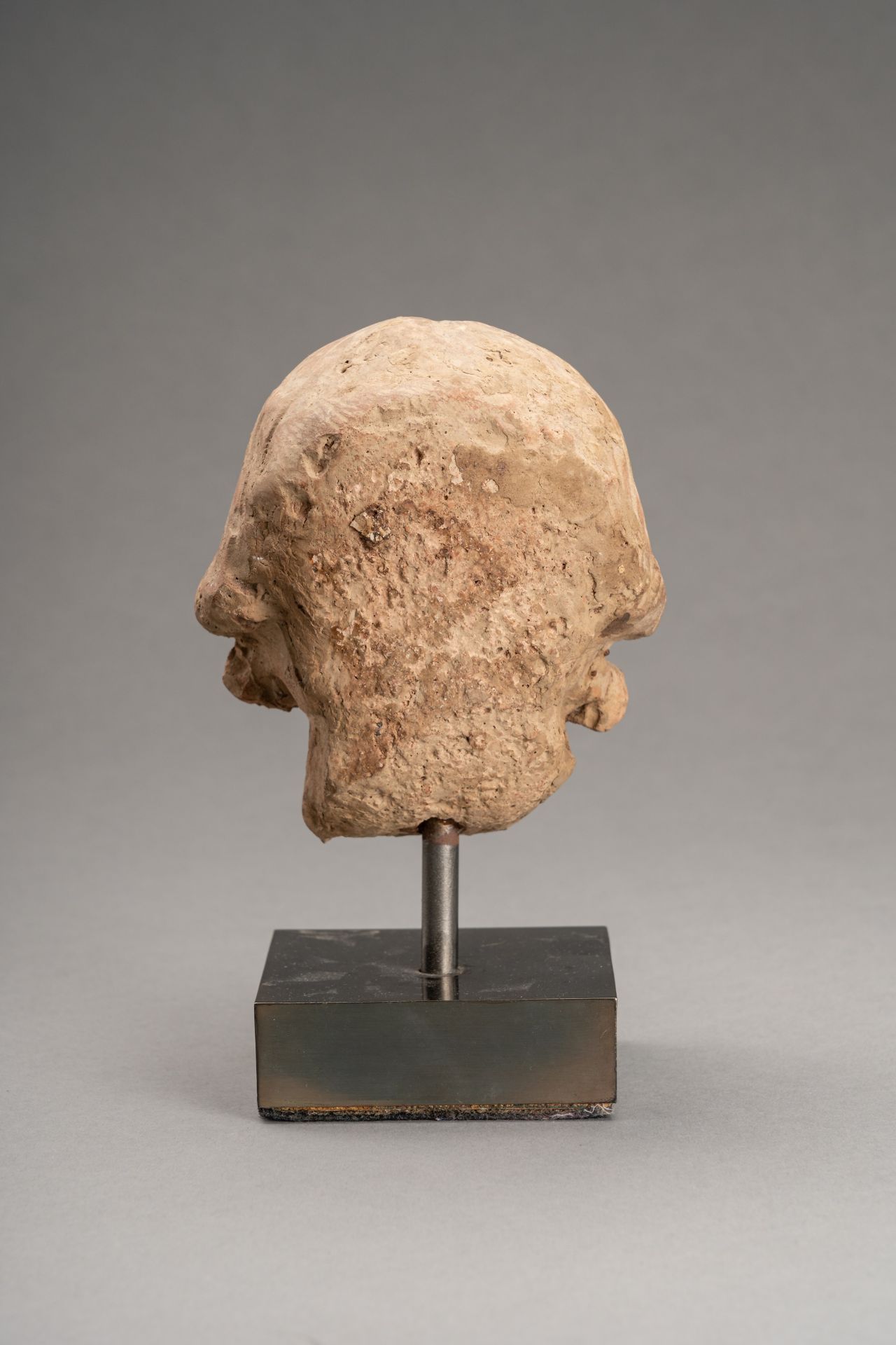 A TERRACOTTA HEAD OF A FEMALE BODHISATTVA, GANDHARA - Image 8 of 8