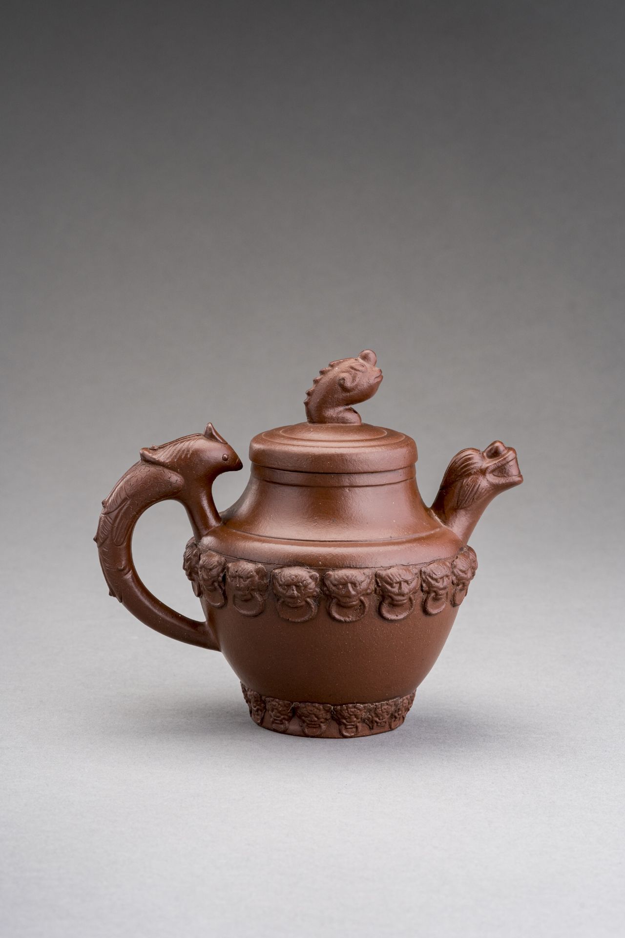 A YIXING ZISHA 'MYTHICAL BEASTS' TEAPOT AND COVER - Image 5 of 9