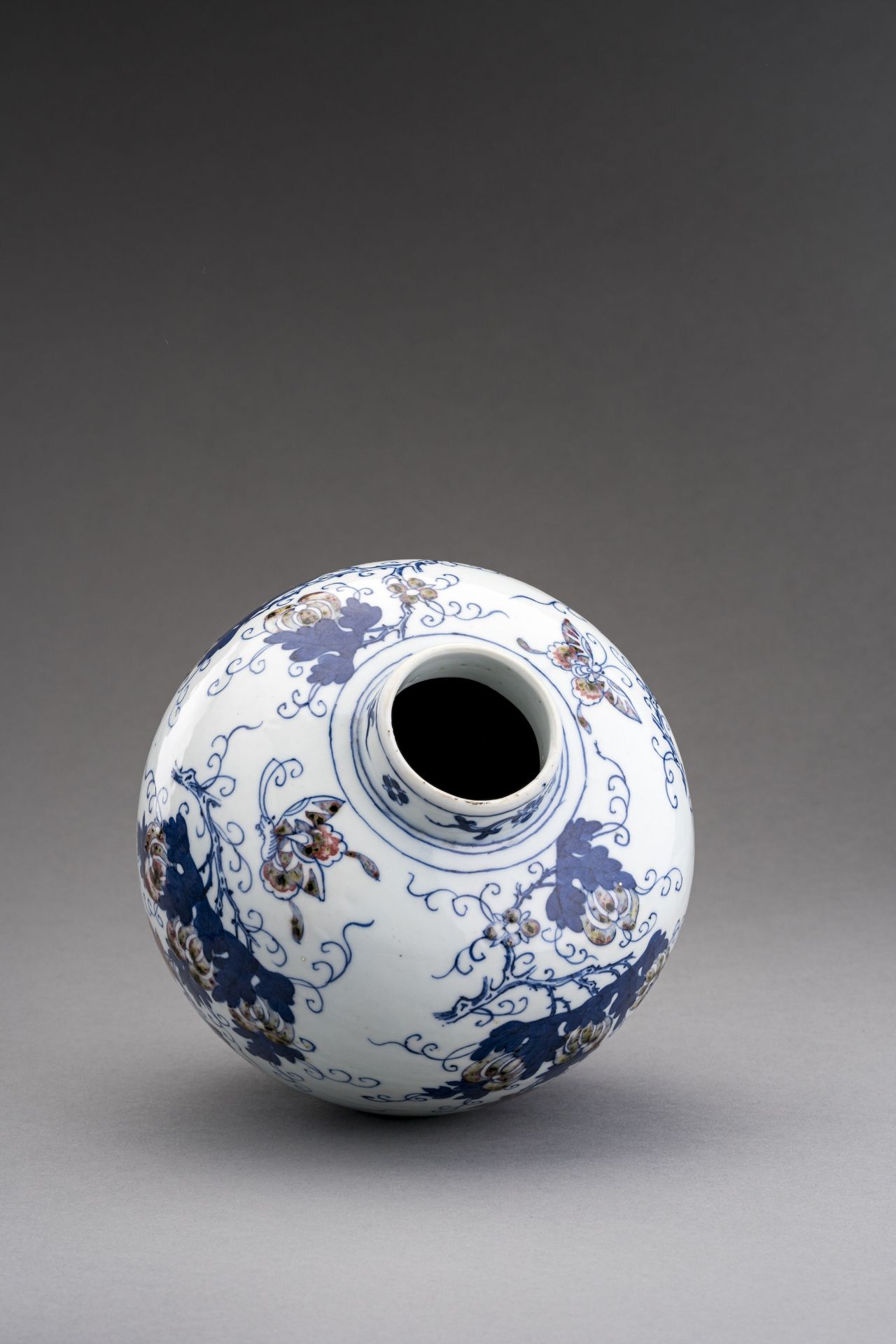 A BLUE AND COPPER RED PORCELAIN GINGER JAR, QING DYNASTY - Bild 6 aus 7