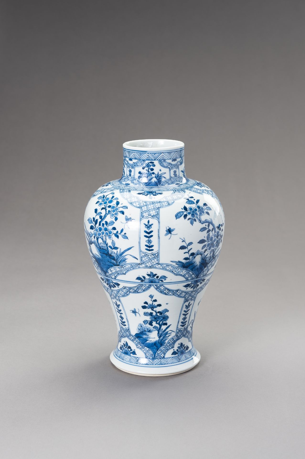 A BLUE AND WHITE MEI PING, QING DYNASTY - Image 9 of 10