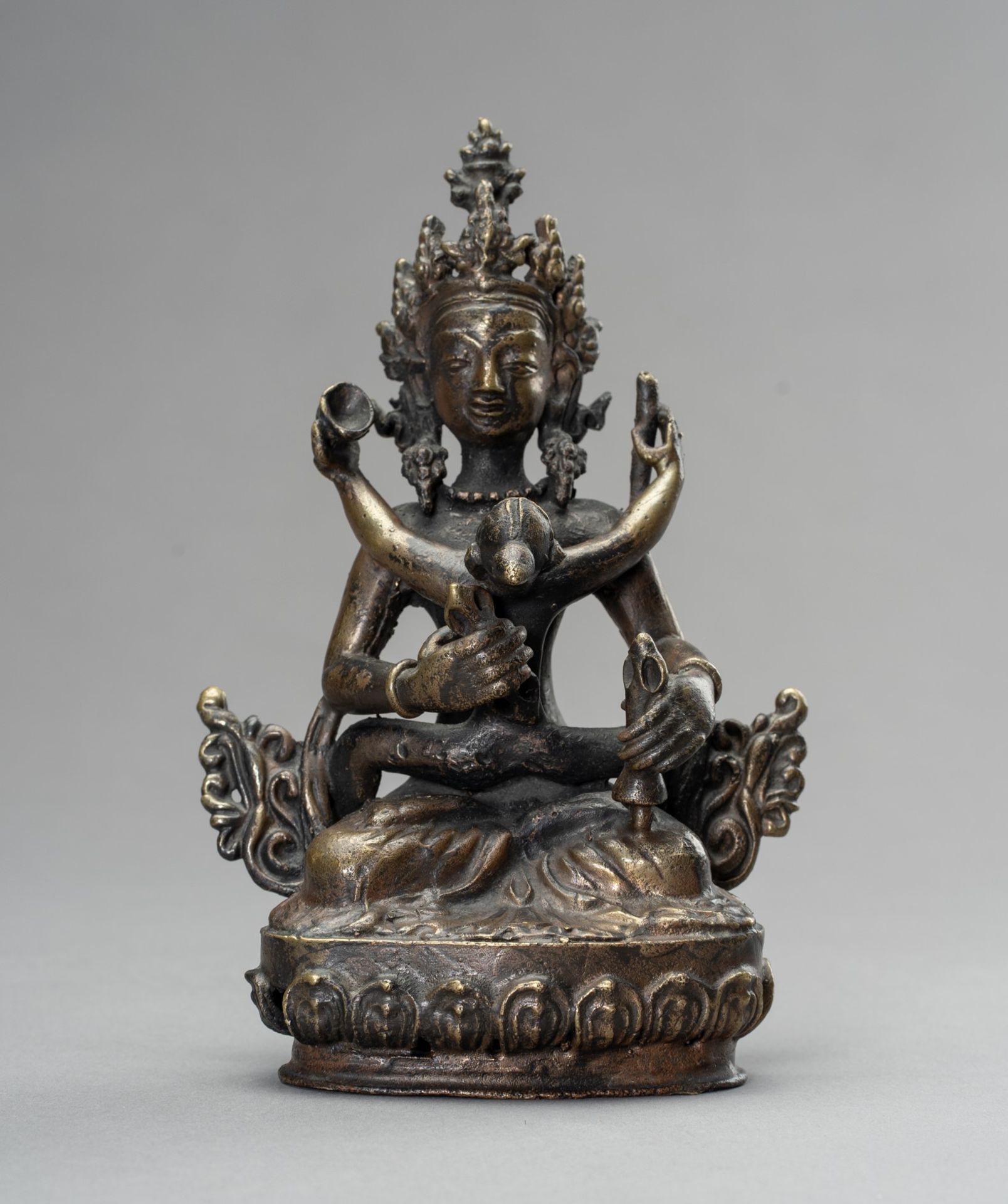 A BRONZE GROUP OF VAJRASATTVA IN UNION WITH VAJRAMAMANI, 1900s