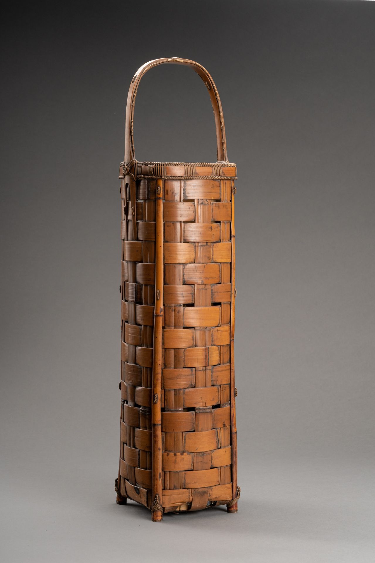 A TALL BAMBOO HANAKAGO FLOWER BASKET, MEIJI - Image 7 of 8