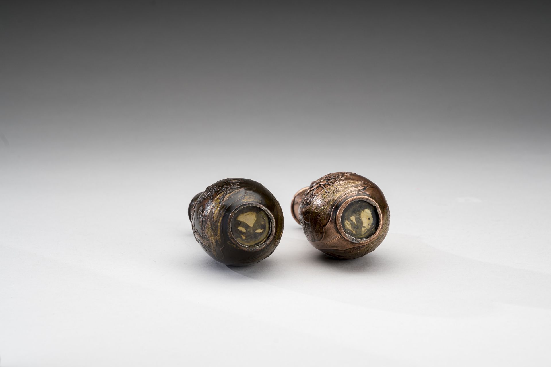 A PAIR OF COPPER VASES WITH CRANES, MEIJI - Image 9 of 9