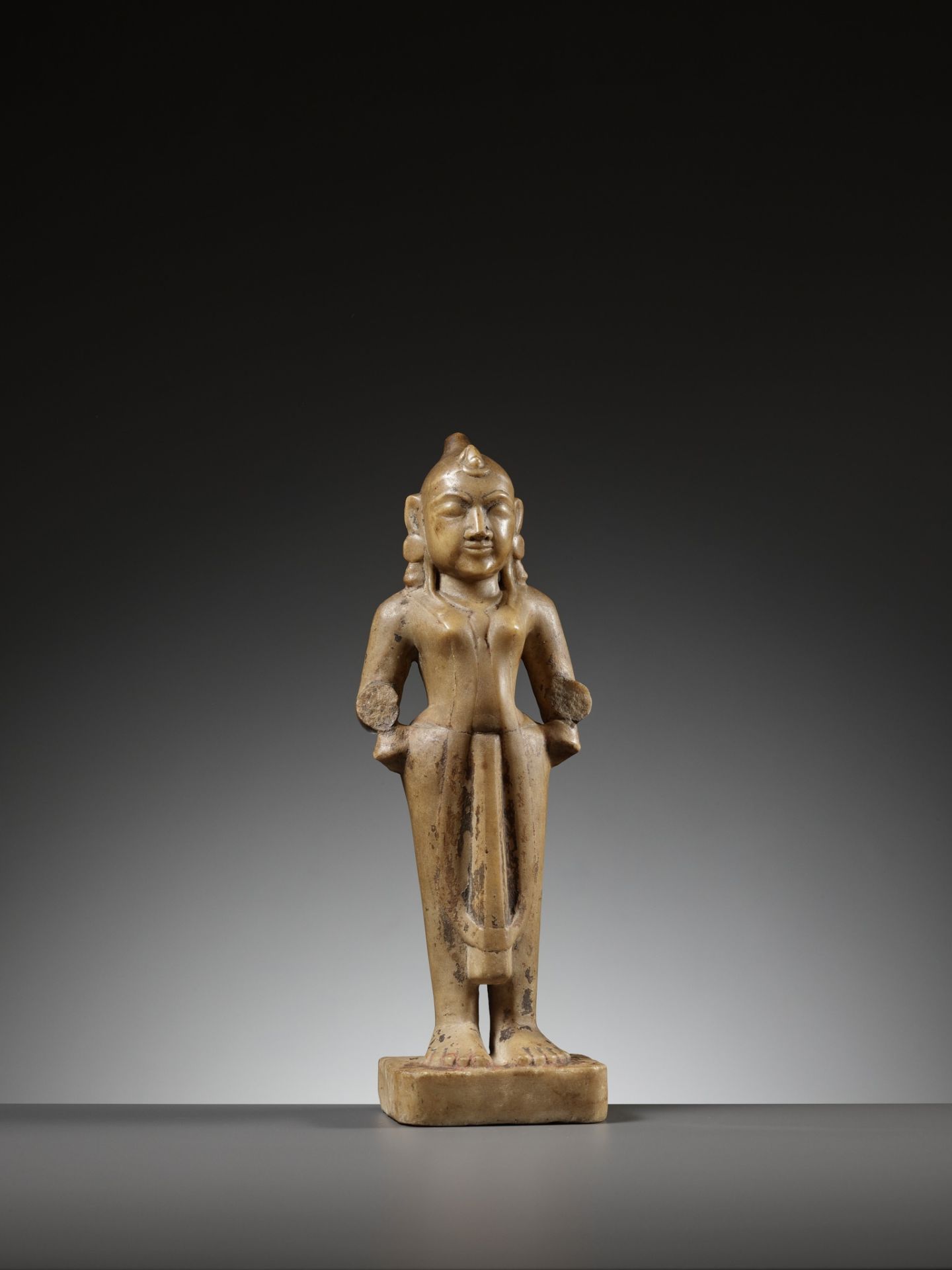 A MARBLE FIGURE OF RADHA, WESTERN INDIA, GUJARAT, 13TH-15TH CENTURY - Image 11 of 13