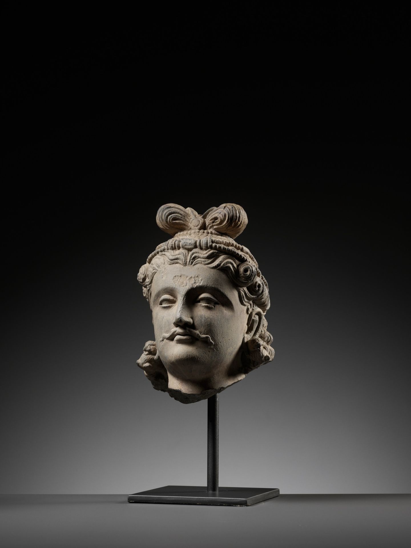 AN IMPORTANT SCHIST HEAD OF MAITREYA, ANCIENT REGION OF GANDHARA, 2ND-3RD CENTURY - Image 2 of 13