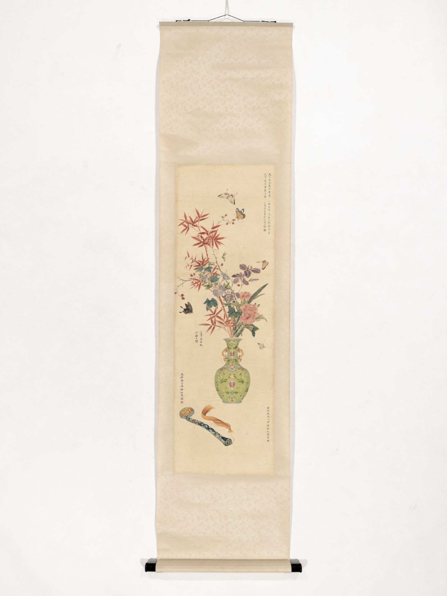BUTTERFLIES, FLOWERS, SCEPTER, AND VASE', BY LU XIAOMAN, CHEN XIAOCUI, XIE YUEMEI, AND PAN JINGSHU - Bild 23 aus 24