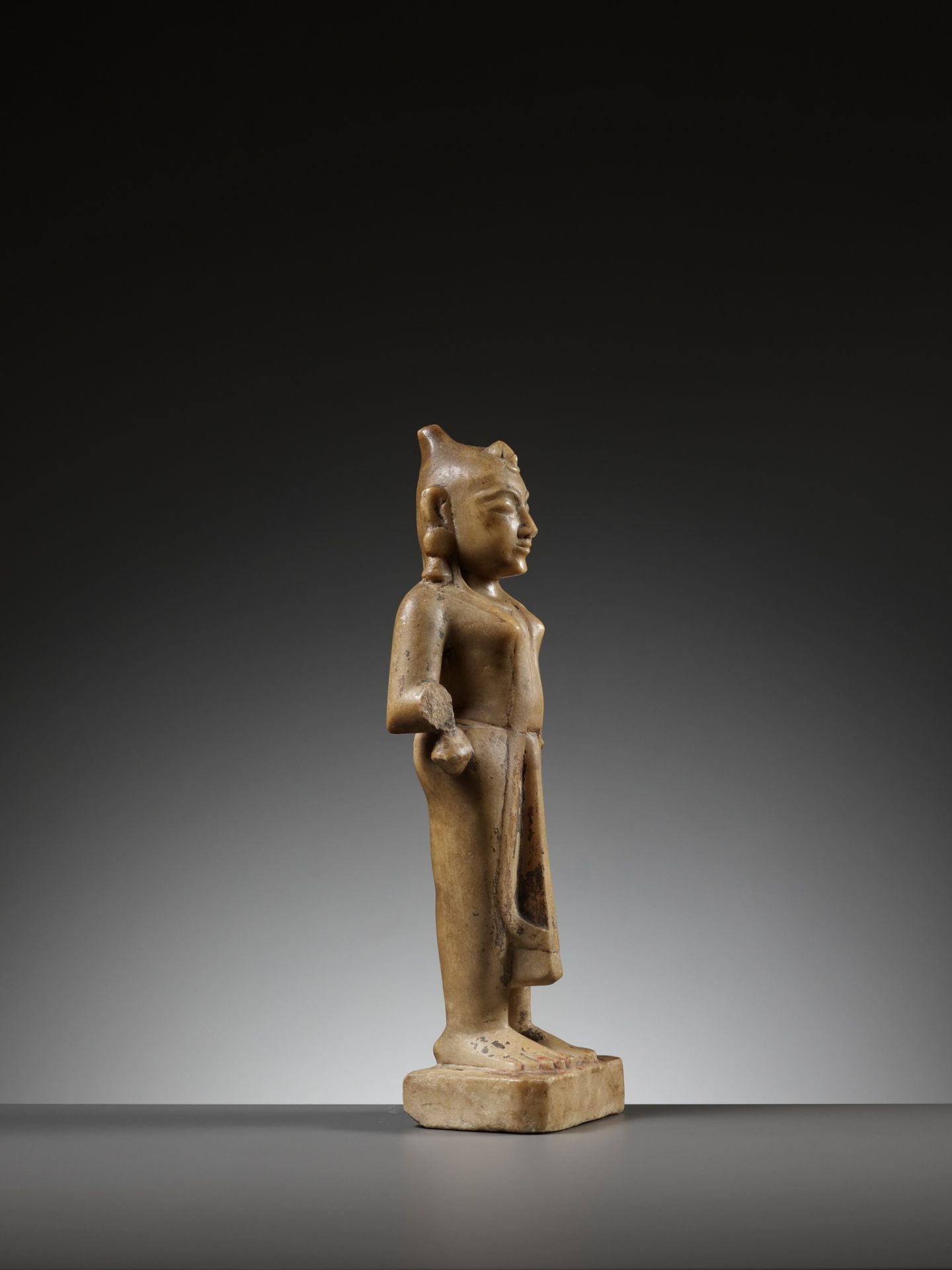 A MARBLE FIGURE OF RADHA, WESTERN INDIA, GUJARAT, 13TH-15TH CENTURY - Image 9 of 13
