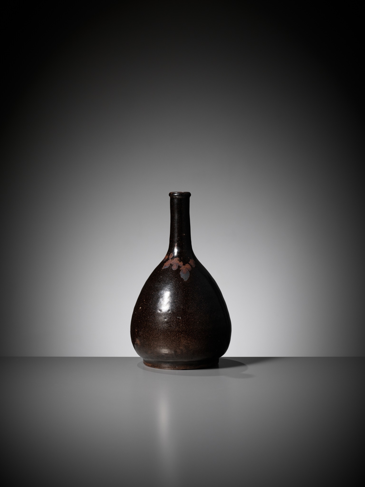 A HENAN BOTTLE VASE, SONG OR JIN DYNASTY - Image 7 of 10