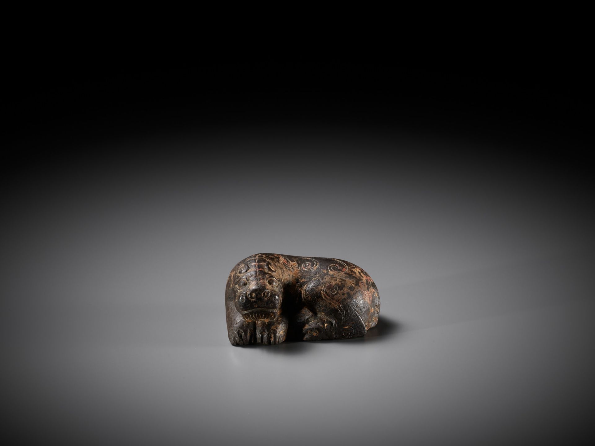 A LIMESTONE 'LION' MAT WEIGHT, HAN DYNASTY - Image 6 of 12