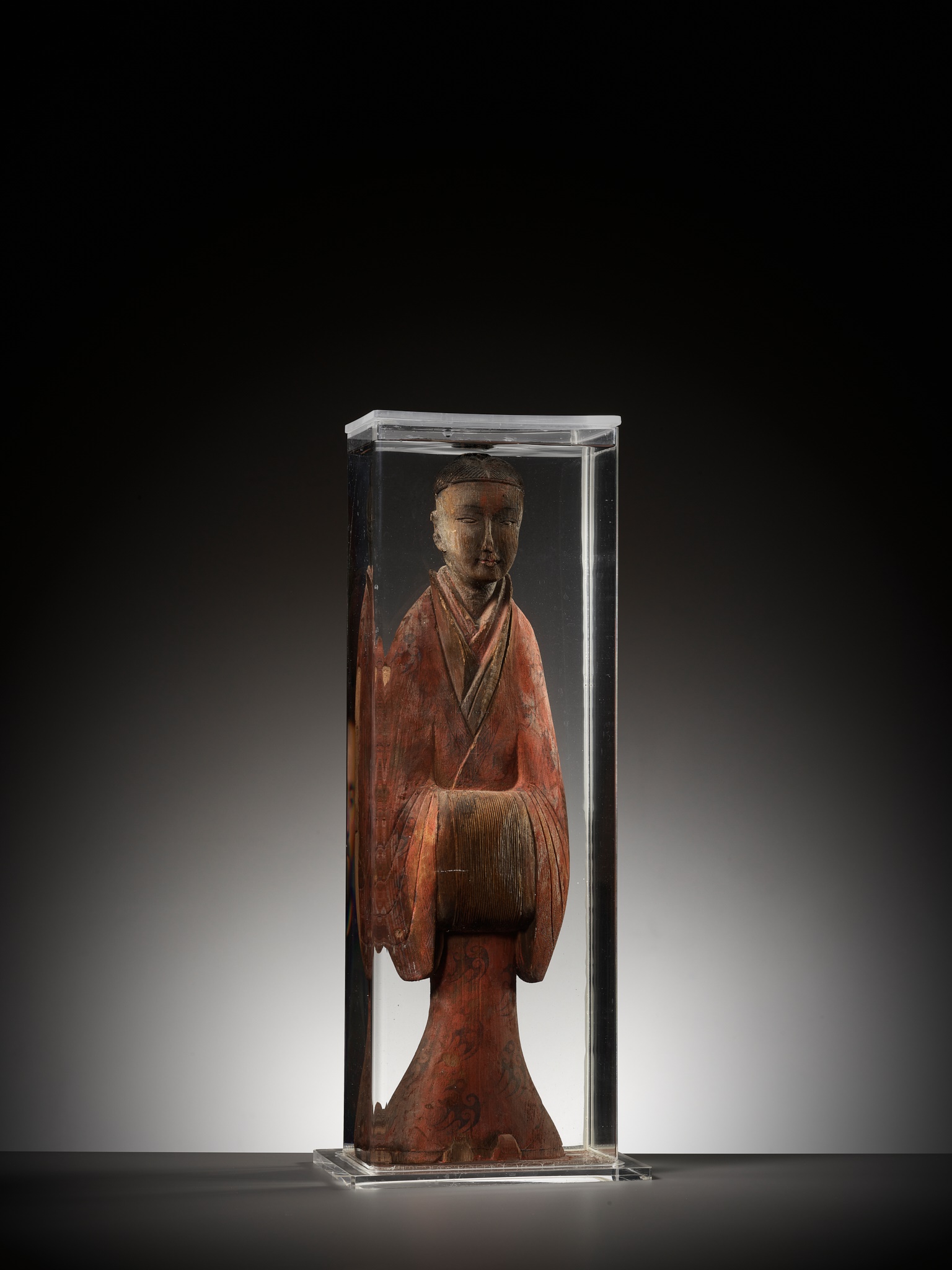 A PAINTED WOOD FIGURE OF A COURT LADY, WARRING STATES PERIOD TO WESTERN HAN DYNASTY - Image 17 of 18