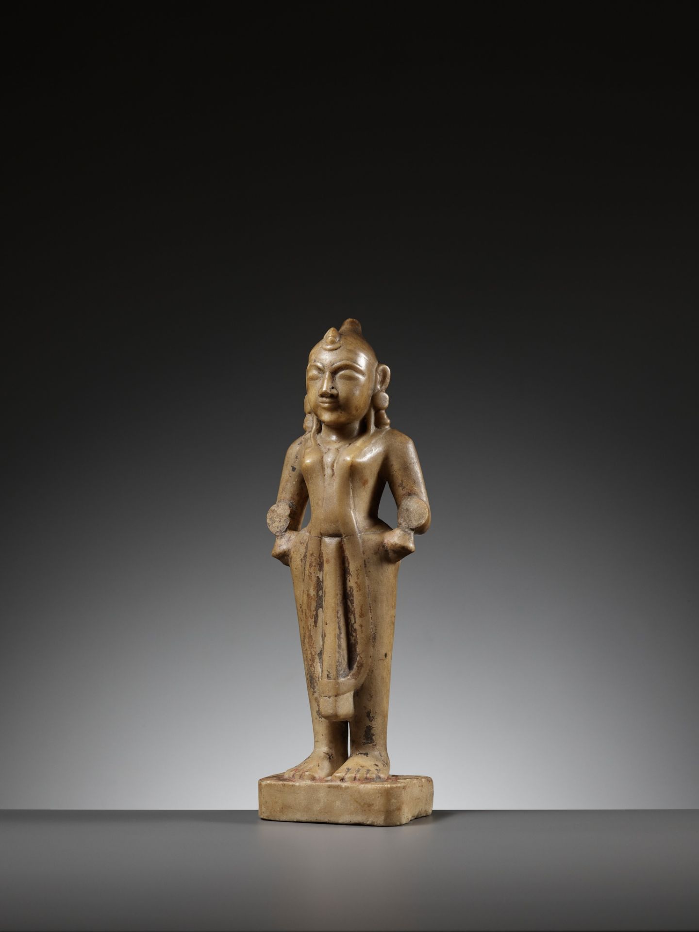 A MARBLE FIGURE OF RADHA, WESTERN INDIA, GUJARAT, 13TH-15TH CENTURY - Image 6 of 13