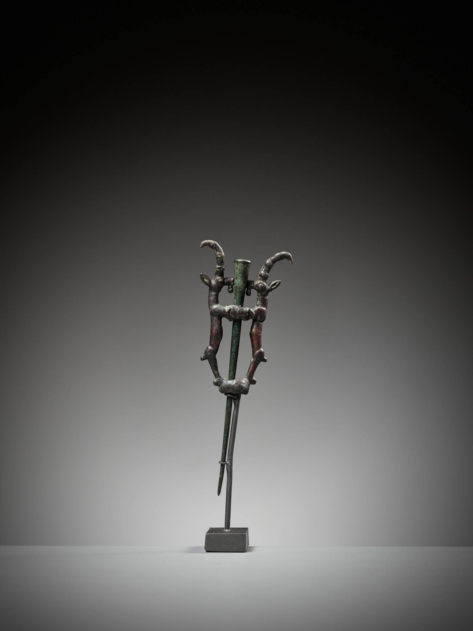 A LURISTAN BRONZE 'DOUBLE IBEX' FINIAL, IRAN, CIRCA 1350-1000 BC - Image 9 of 11