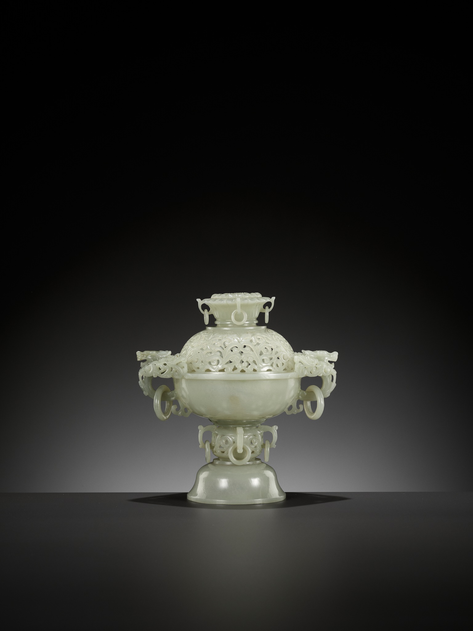 A MUGHAL STYLE PALE CELADON JADE CENSER AND COVER - Image 6 of 16