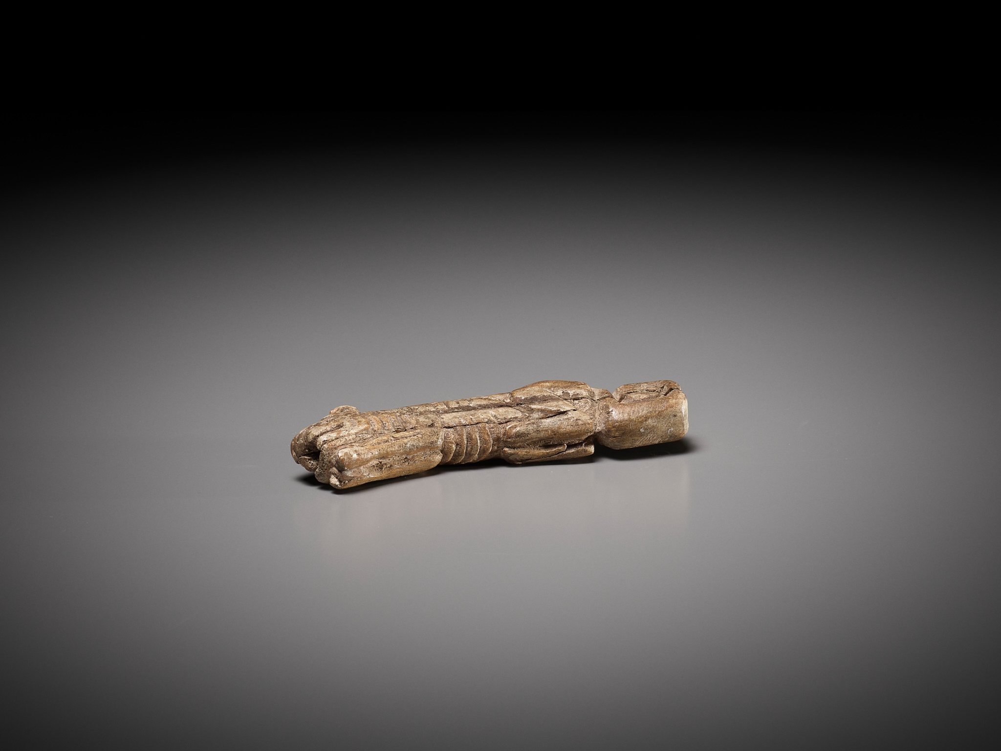 A RARE CARVED BONE FIGURE OF A TIGER, SHANG DYNASTY - Image 12 of 17