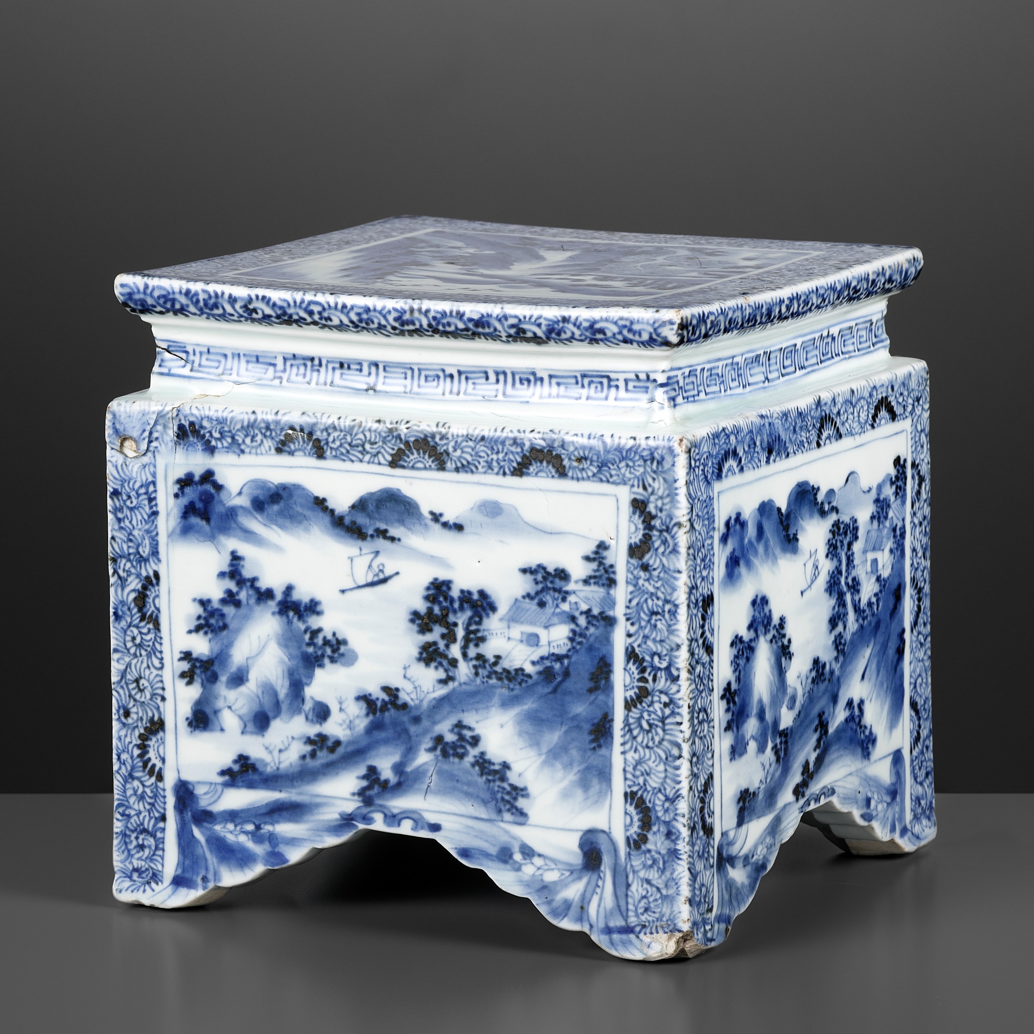 A MASSIVE BLUE AND WHITE 'LANDSCAPE' STAND, LATE MING TO EARLY QING DYNASTY