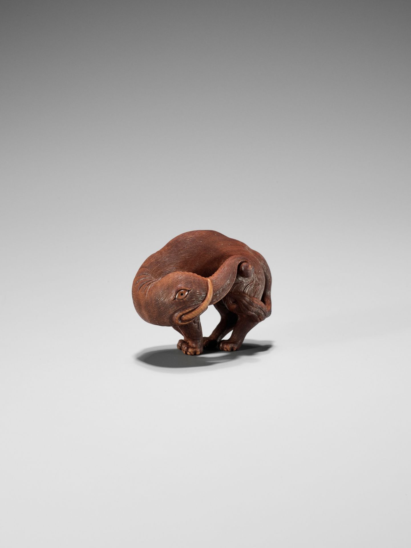 VADYM PYVOVAR: A WOOD NETSUKE OF A BAKU AFTER MASATOSHI - Bild 9 aus 10