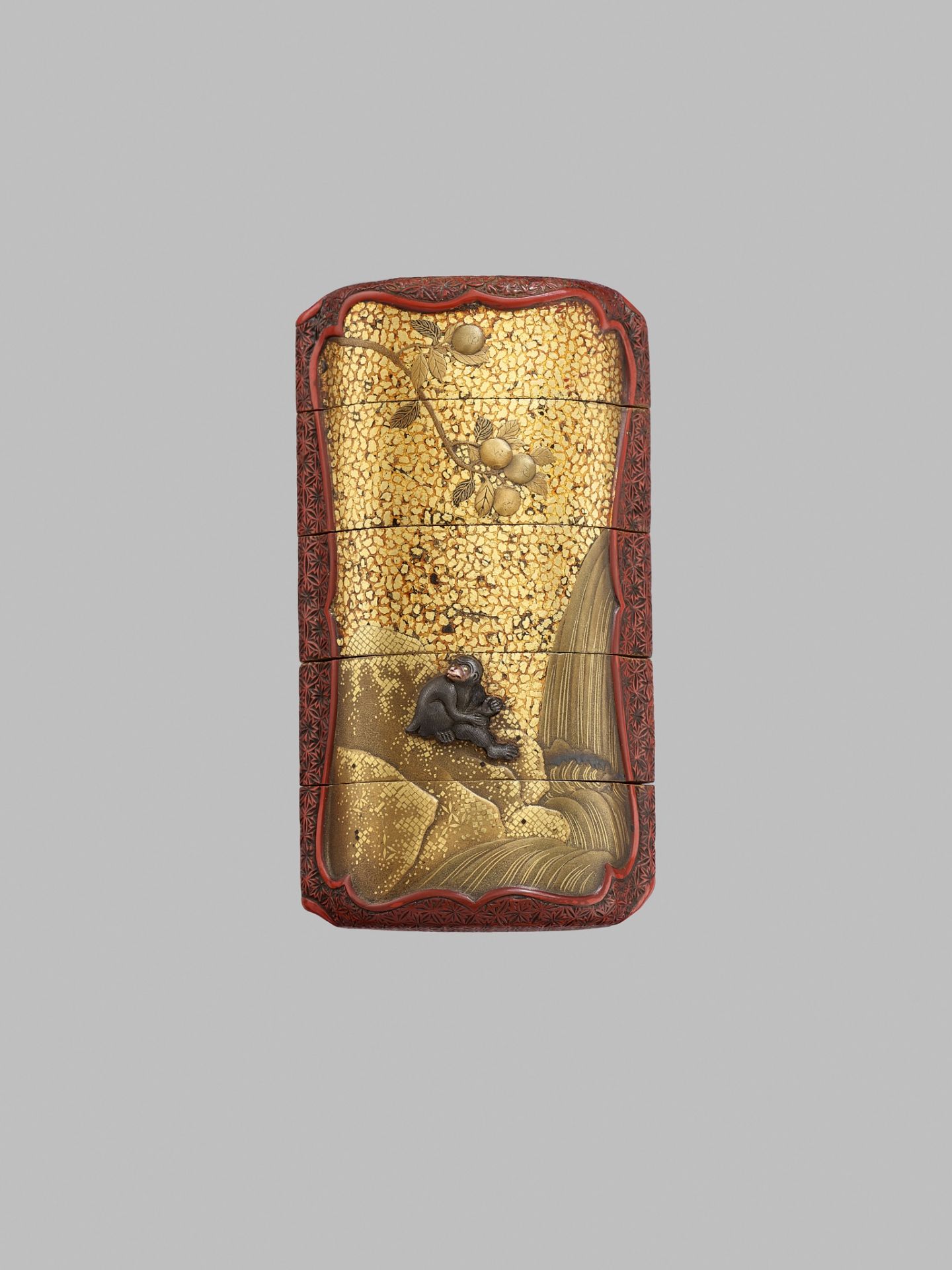 AN UNUSUAL INLAID GOLD LACQUER AND TSUISHU FOUR-CASE INRO WITH MONKEYS - Image 3 of 4