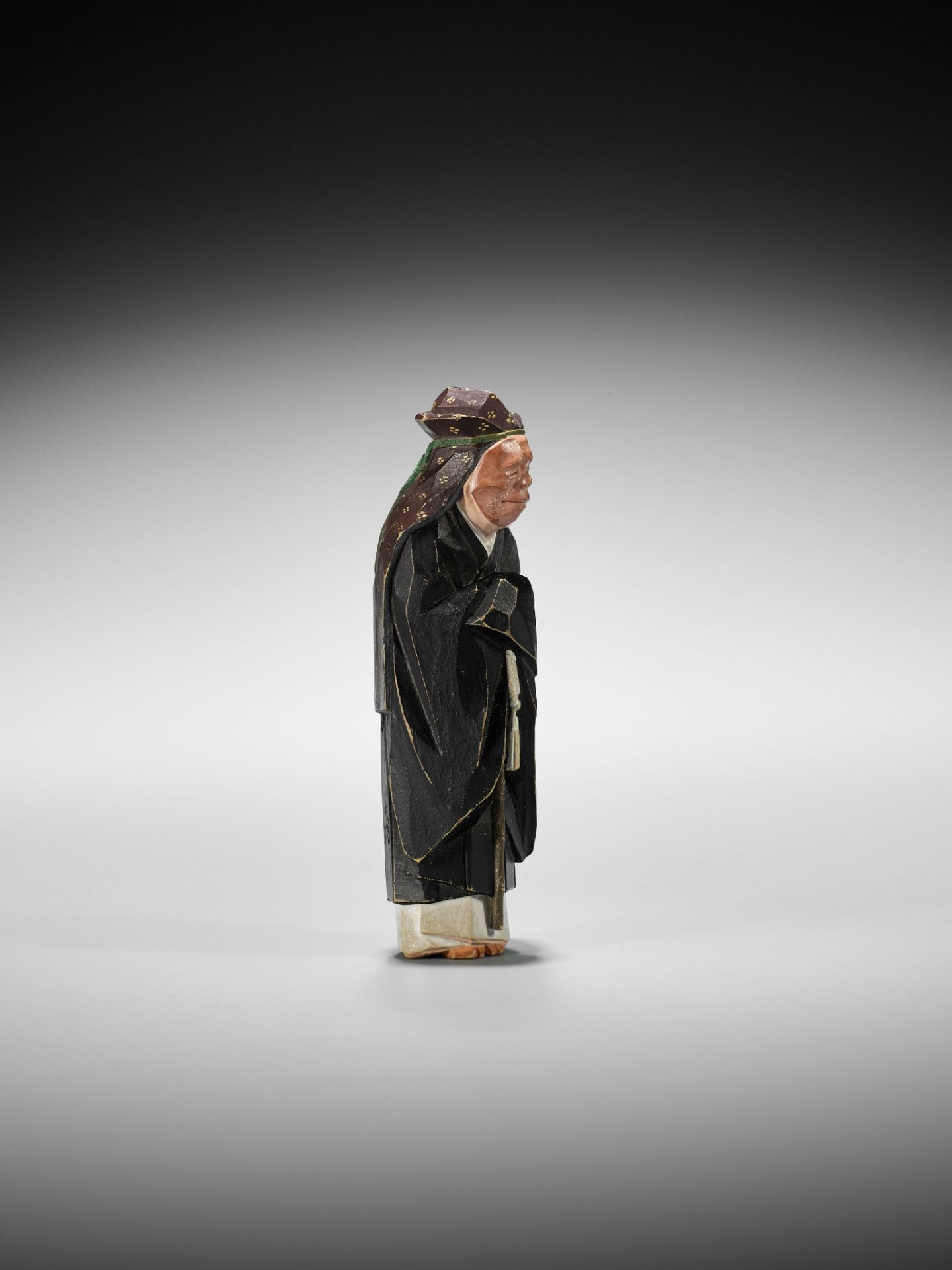 MORIKAWA TOEN: AN EXCEPTIONAL PAINTED WOOD NETSUKE OF AN ACTOR IN THE ROLE OF THE FOX PRIEST - Image 14 of 17