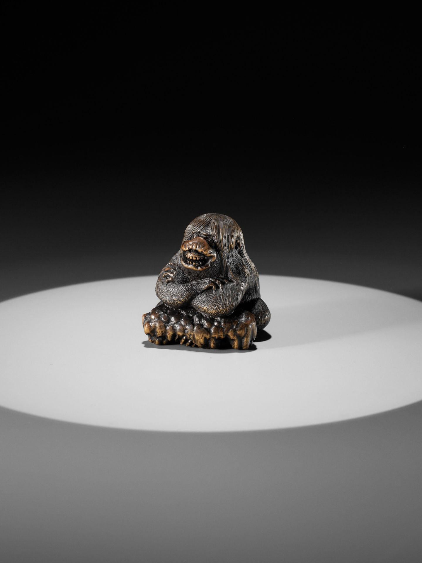 HOSHUNSAI MASAYUKI: A MASTERFUL WOOD NETSUKE OF A STRANGE KAPPA - Bild 18 aus 22