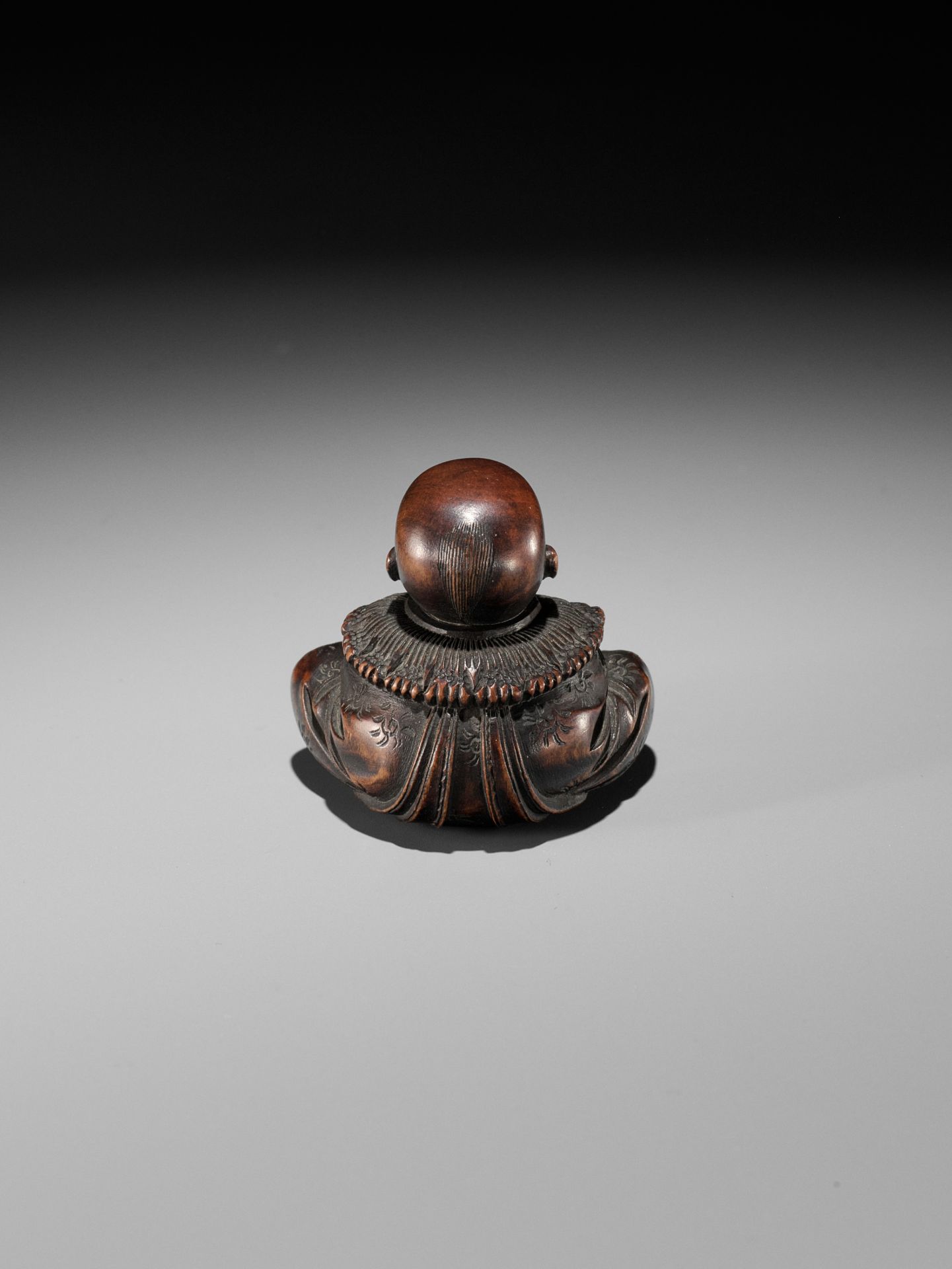 MASAYUKI: A FINE WOOD NETSUKE OF A BOY - Image 8 of 12